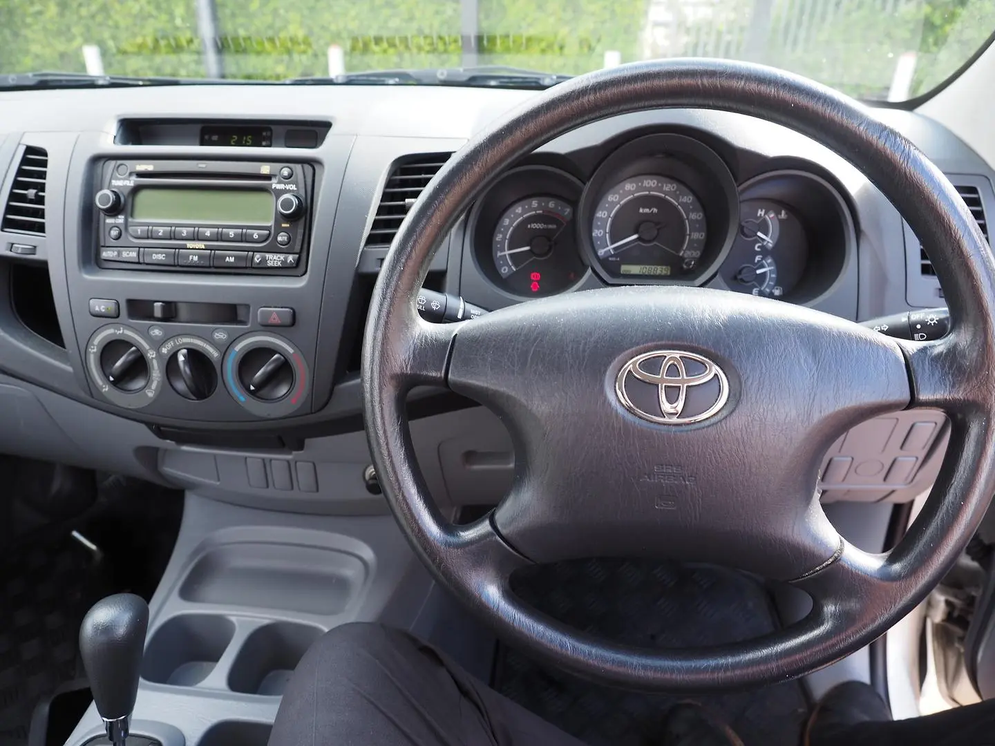 2005 Toyota Hilux Gallery Image 19