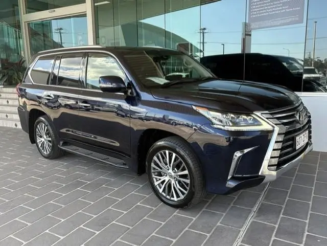 2020 Lexus LX Gallery Image 1