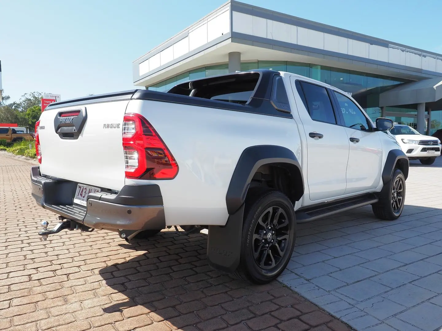 2025 Toyota Hilux Gallery Image 12