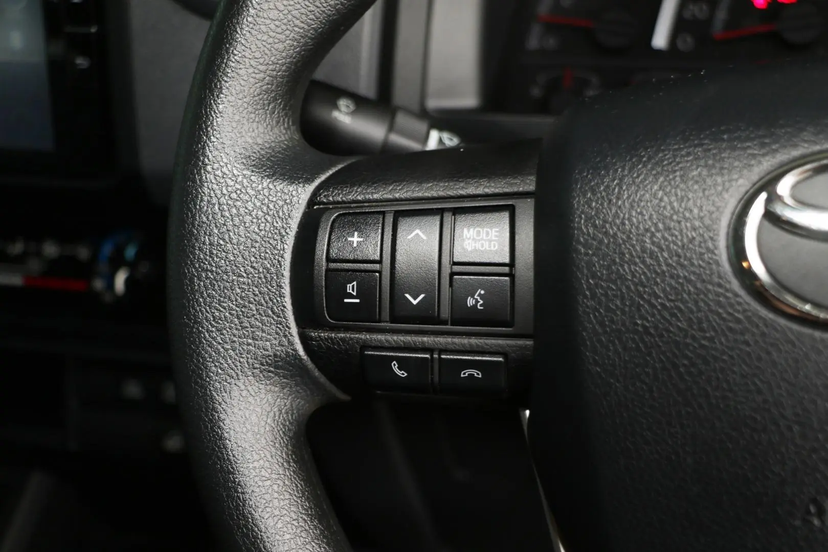 2023 Toyota Landcruiser Gallery Image 17