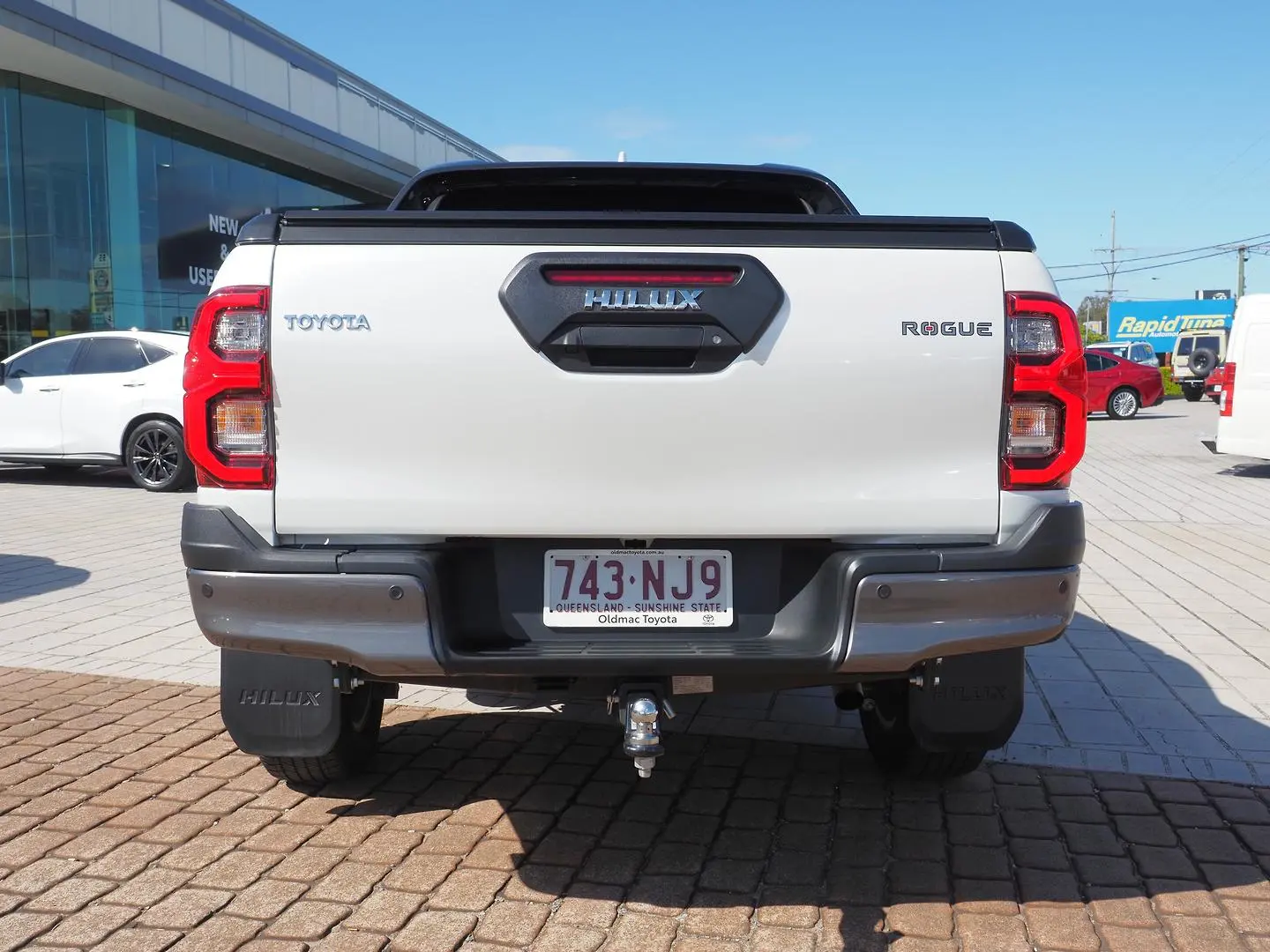 2025 Toyota Hilux Gallery Image 13