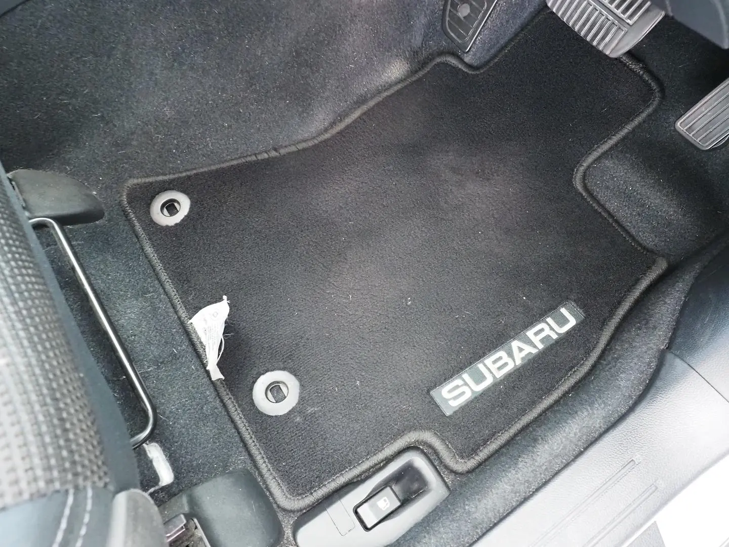 2017 Subaru Outback Gallery Image 12