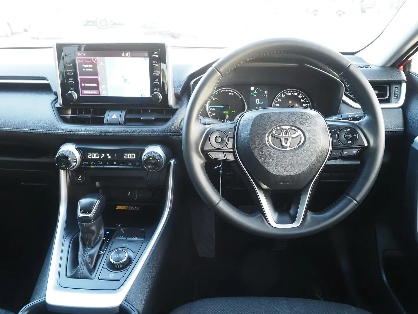 2022 Toyota RAV4 Gallery Image 17