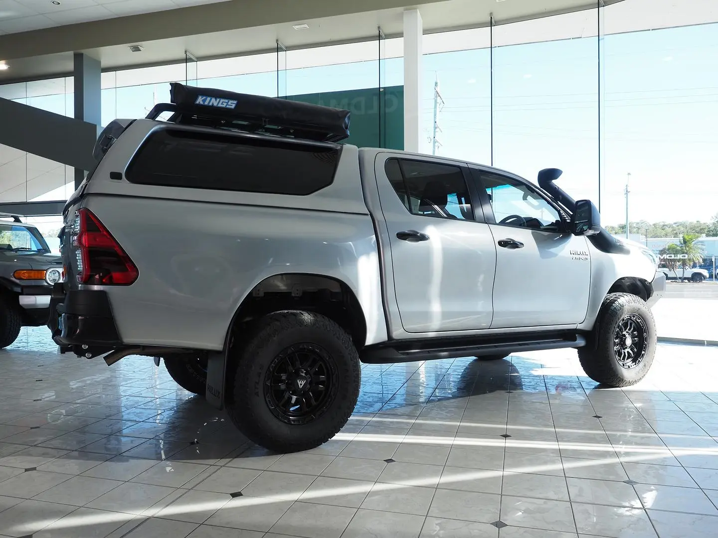 2025 Toyota Hilux Gallery Image 7