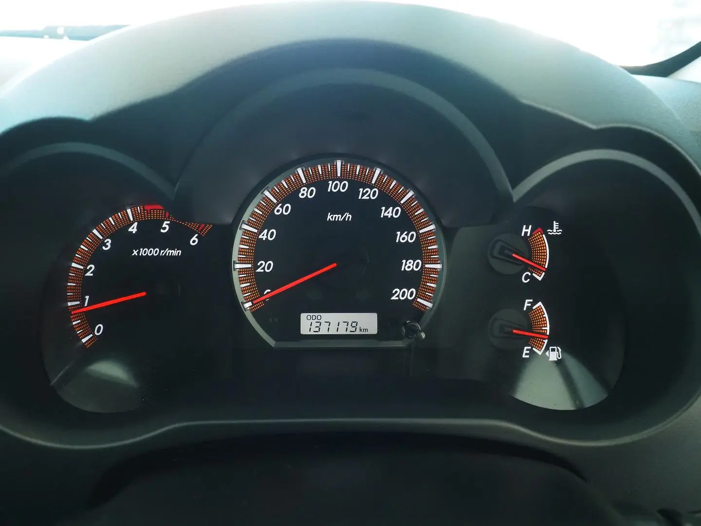 2015 Toyota Hilux Gallery Image 27