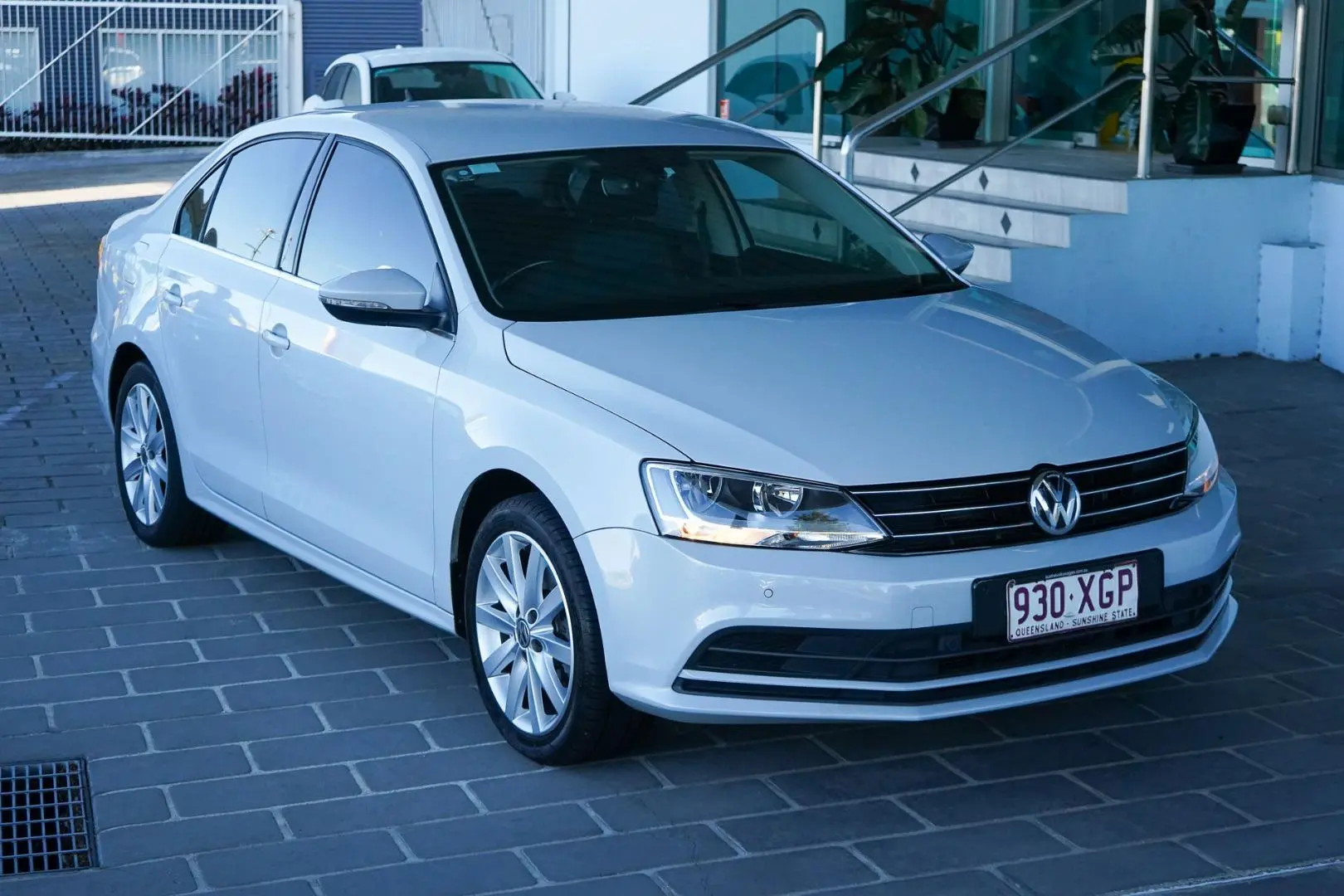2017 Volkswagen Jetta Gallery Image 3