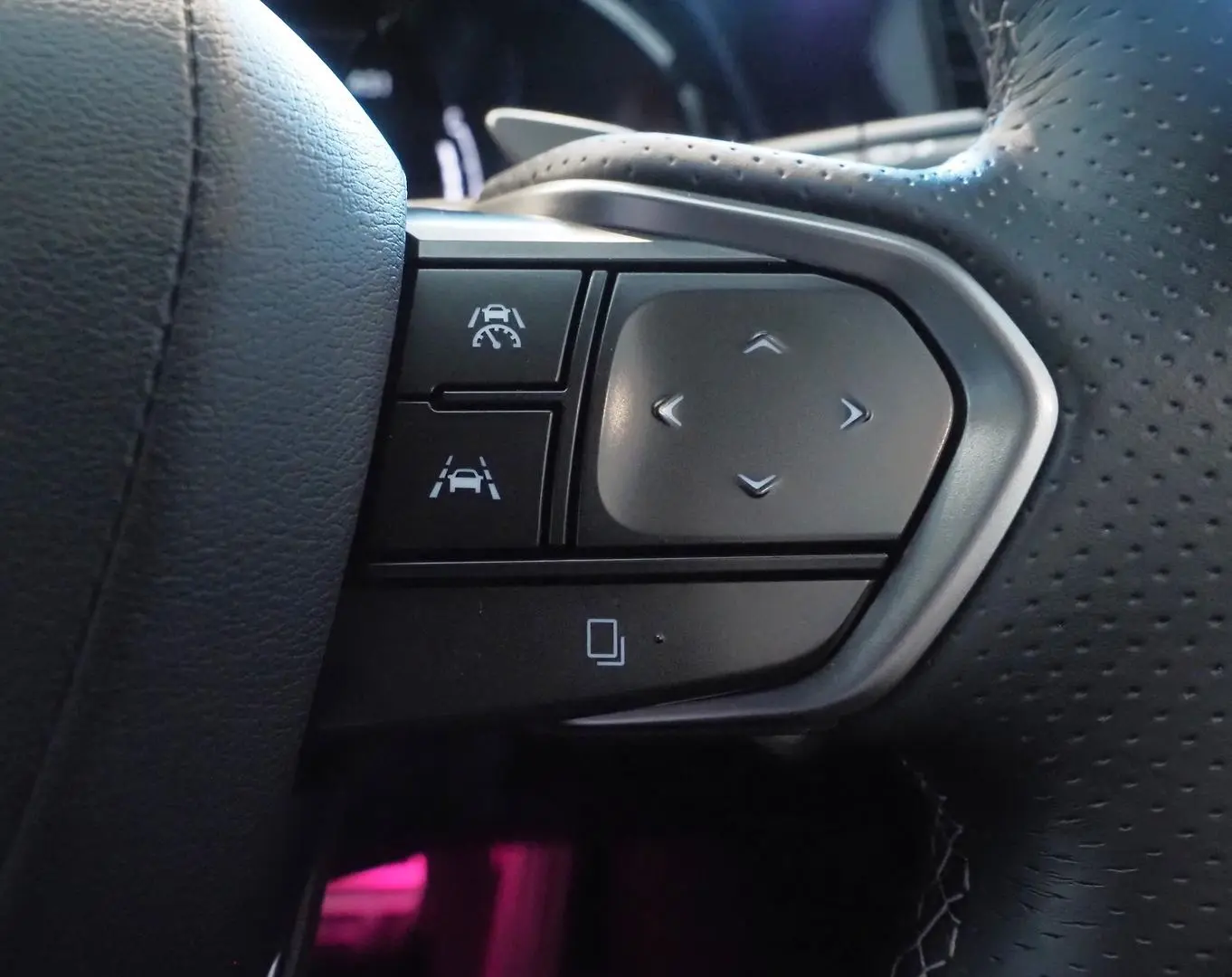 2024 Lexus NX Gallery Image 29
