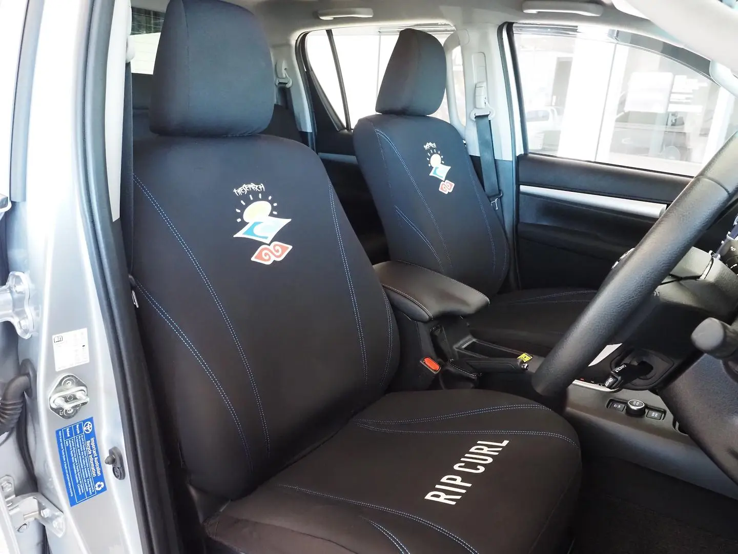 2025 Toyota Hilux Gallery Image 31