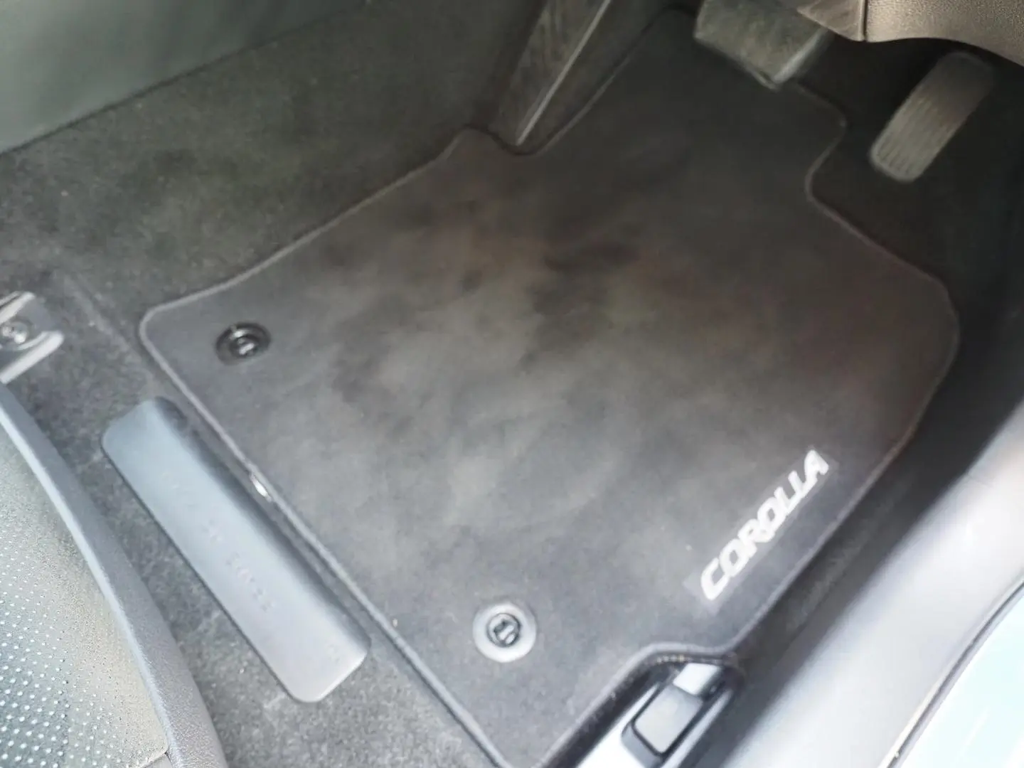 2020 Toyota Corolla Gallery Image 22