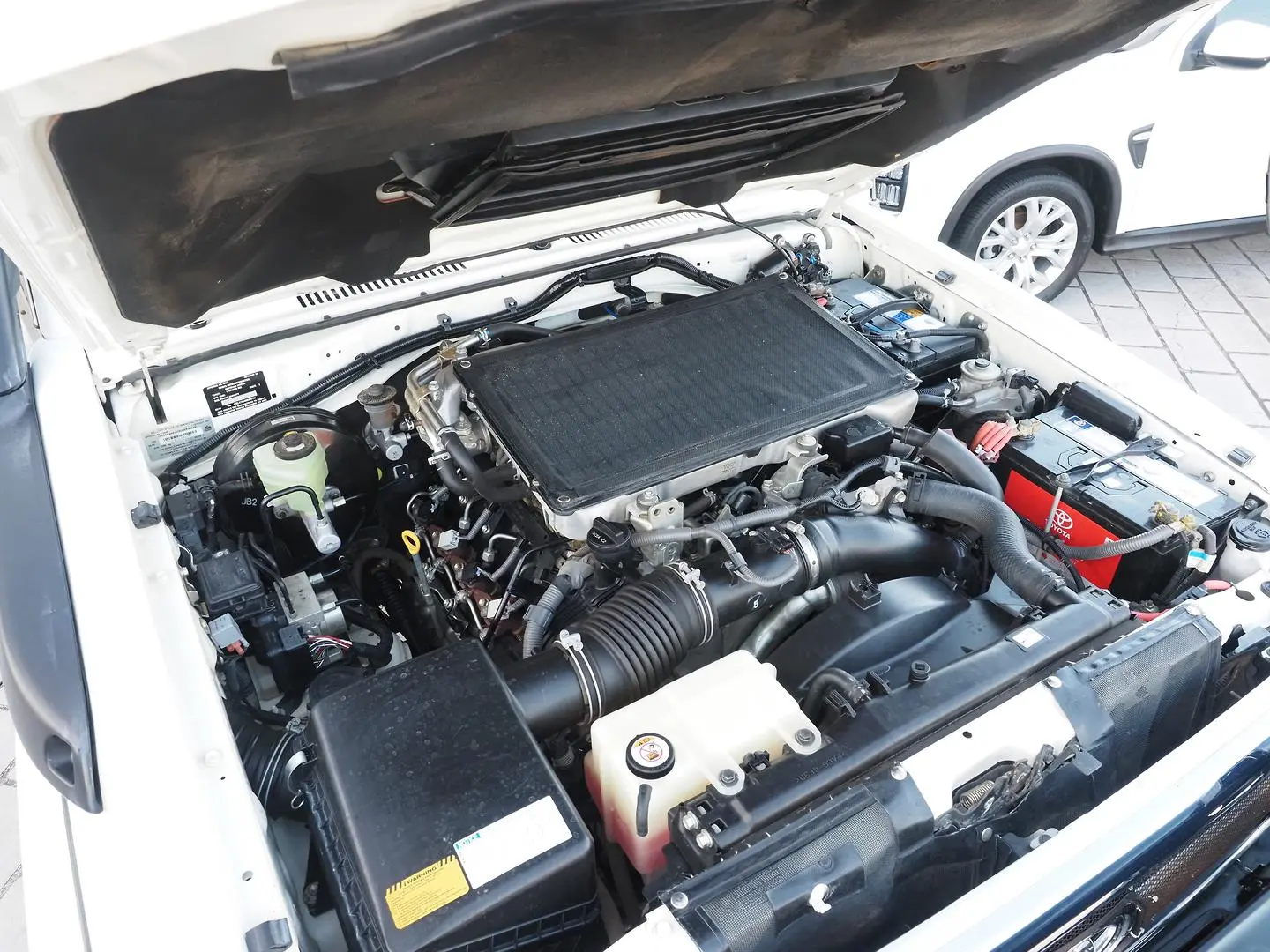 2019 Toyota Landcruiser Gallery Image 5