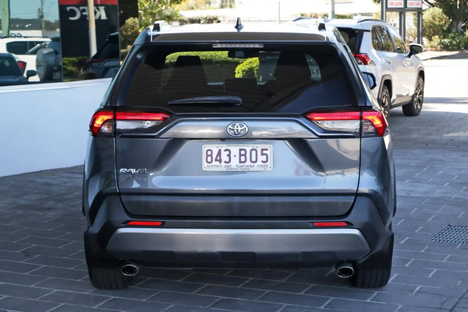 2021 Toyota RAV4 Gallery Image 4