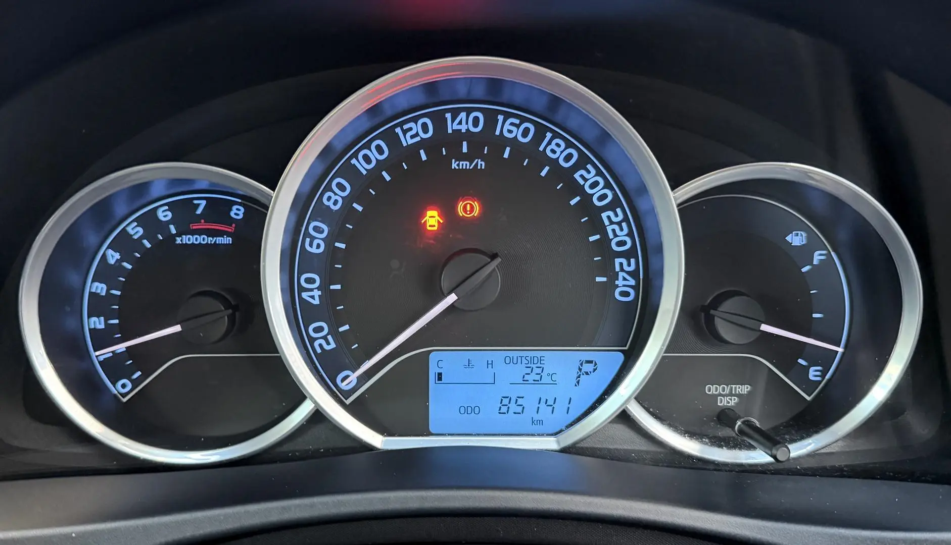 2017 Toyota Corolla Gallery Image 9