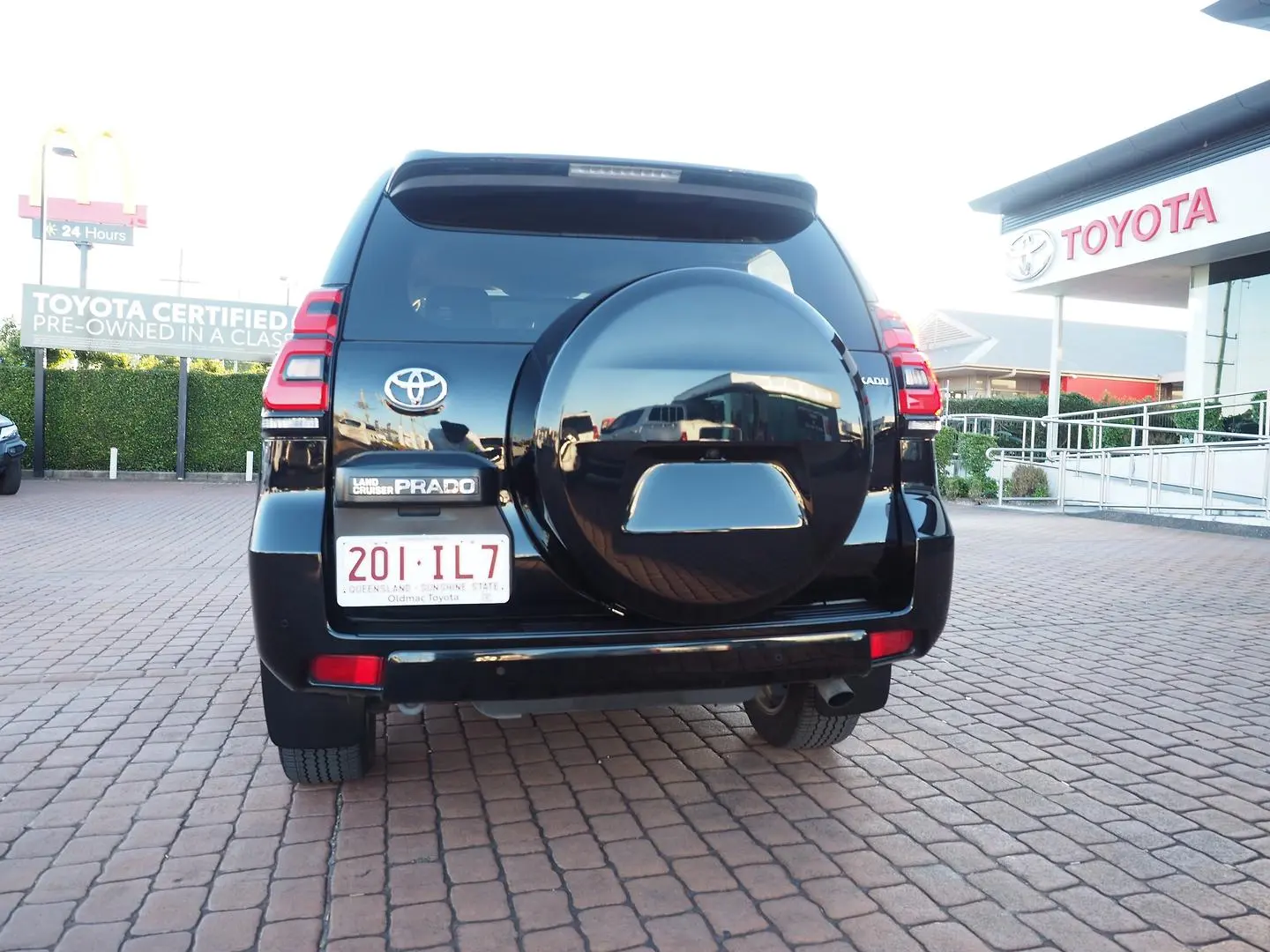 2023 Toyota Landcruiser Prado Gallery Image 5