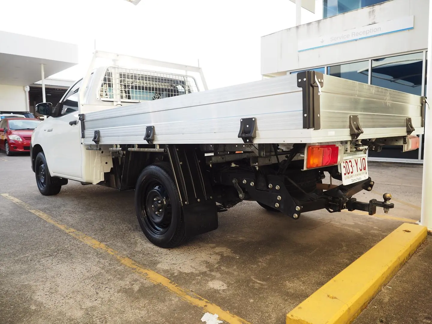 2018 Toyota Hilux Gallery Image 6