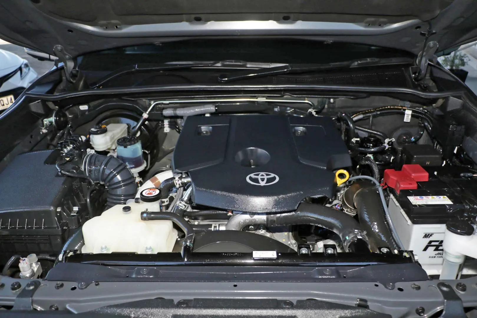 2025 Toyota Hilux Gallery Image 22