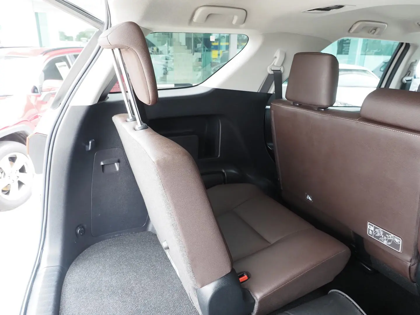 2017 Toyota Fortuner Gallery Image 18