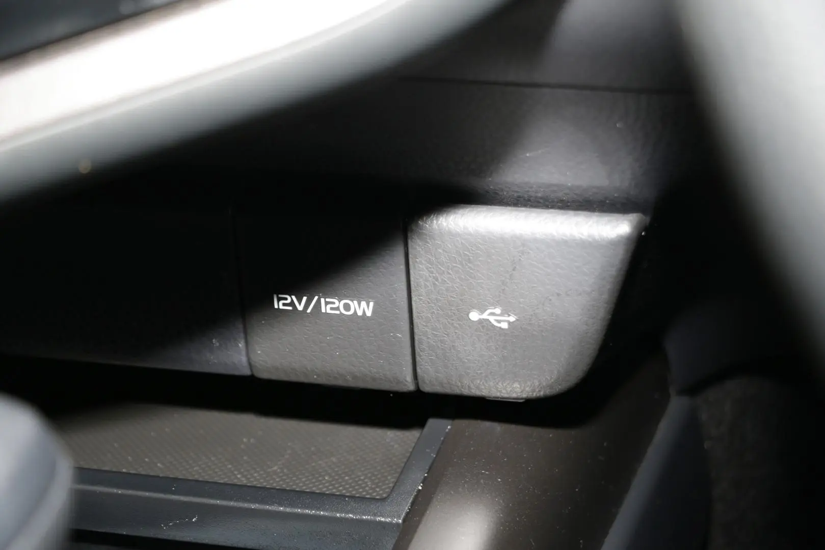 2023 Toyota Camry Gallery Image 17