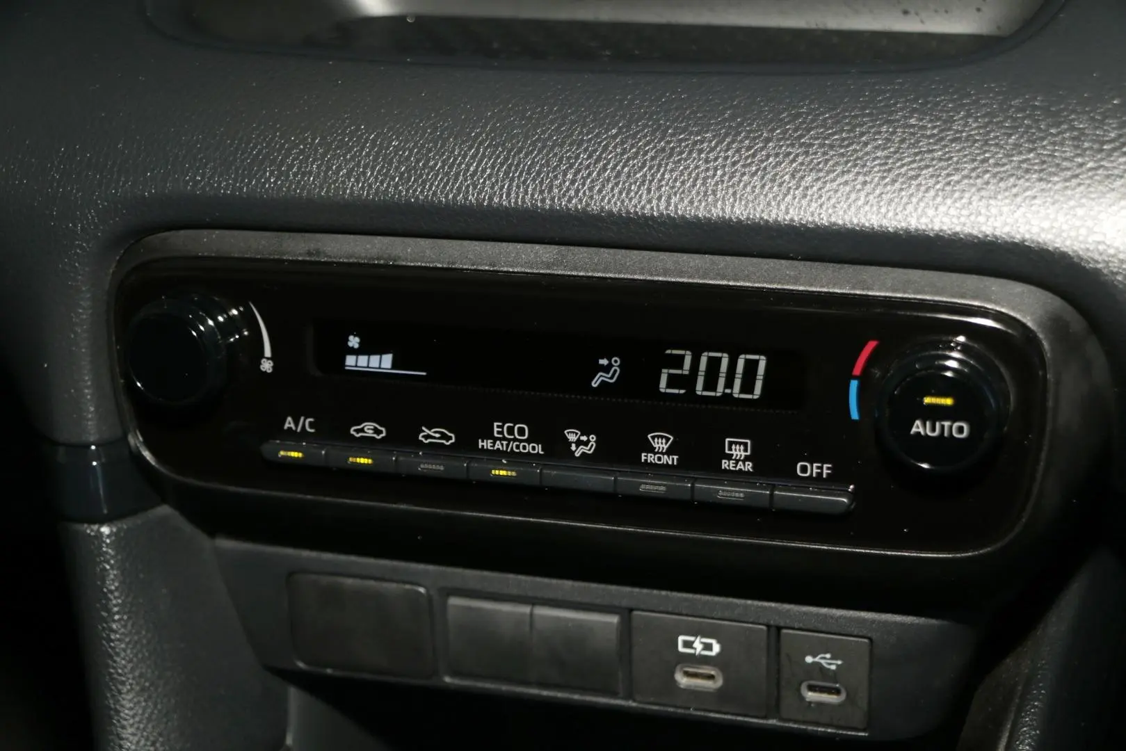 2024 Toyota Yaris Gallery Image 15