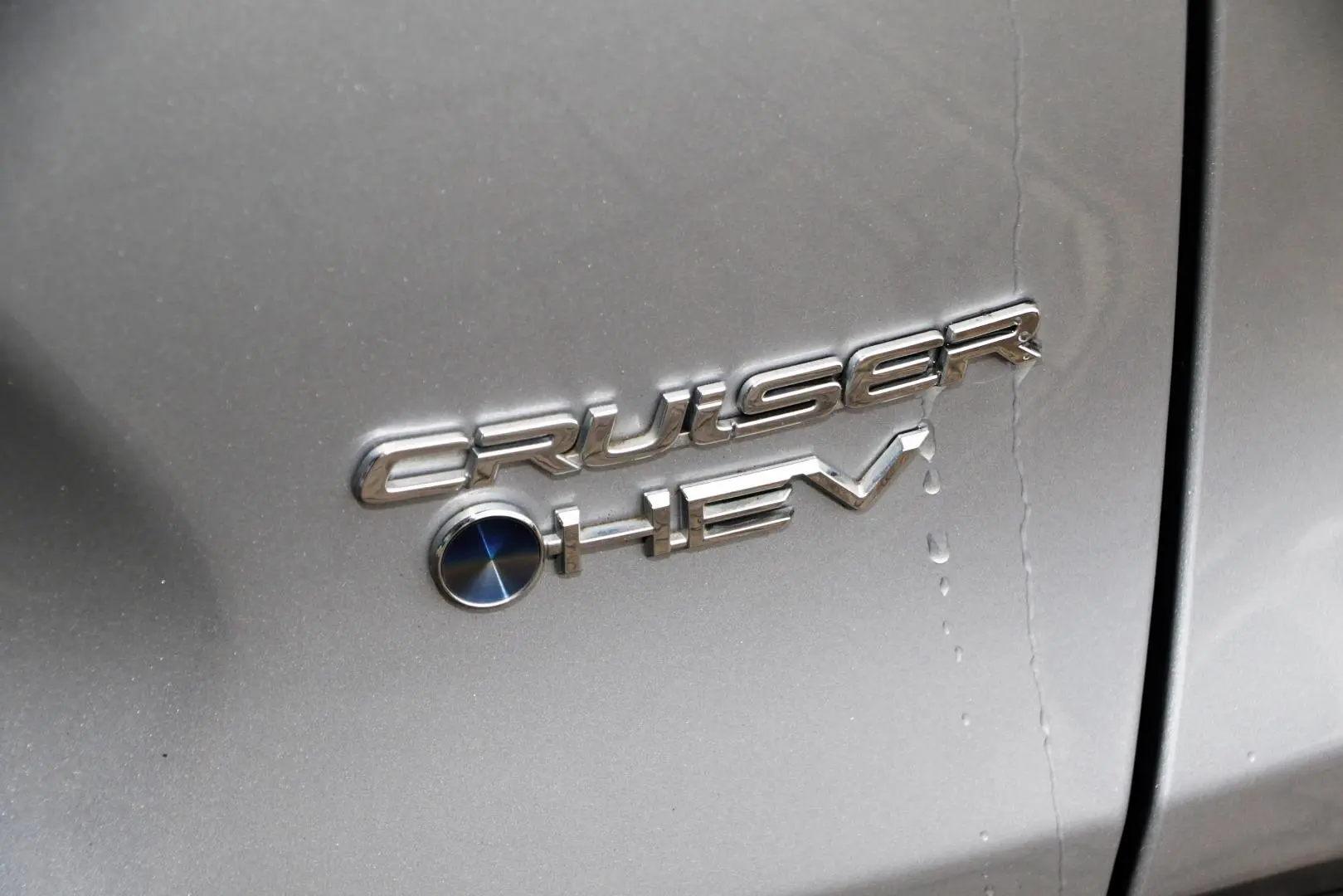 2025 Toyota RAV4 Gallery Image 21