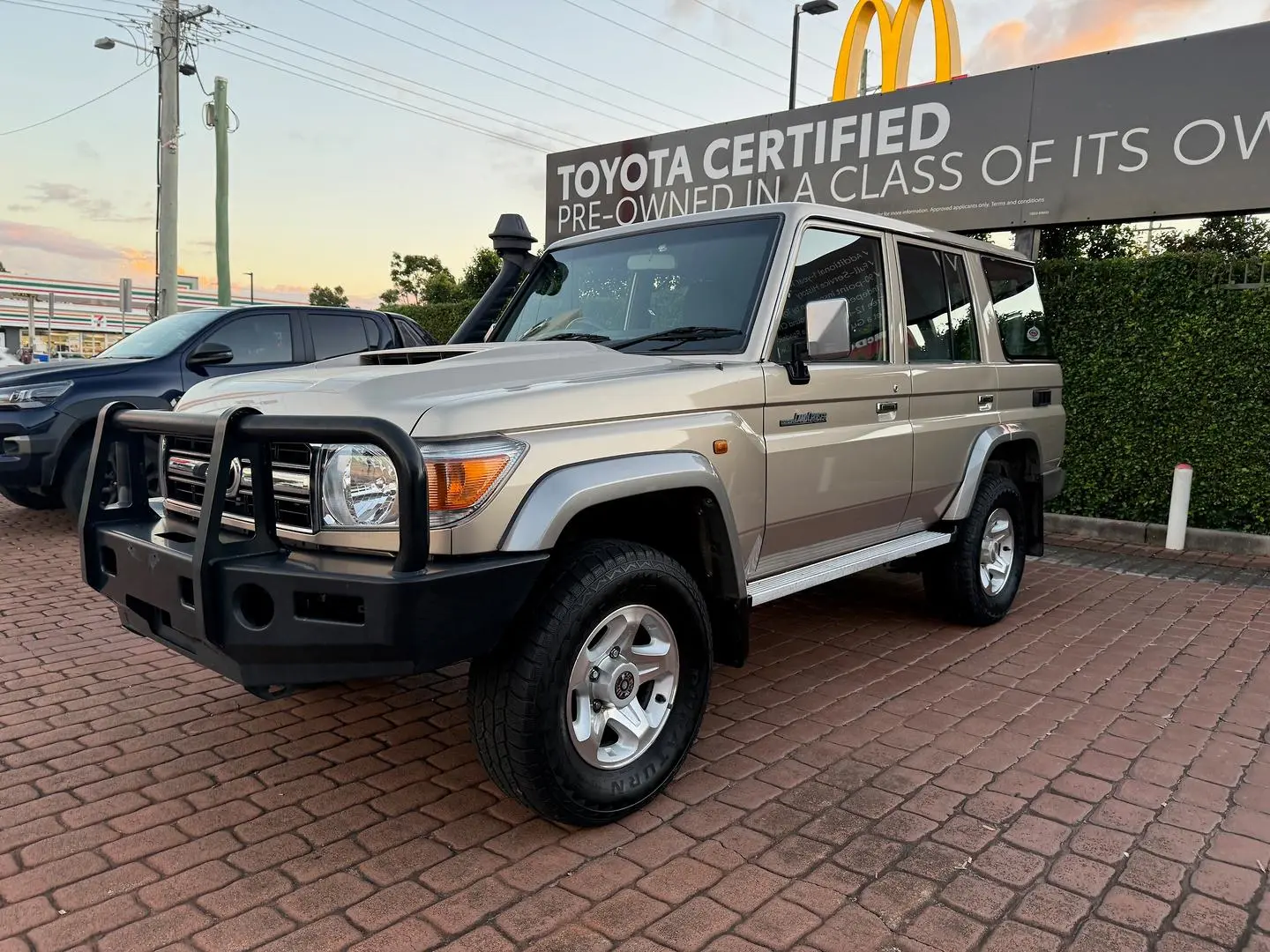 2018 Toyota Landcruiser Gallery Image 5