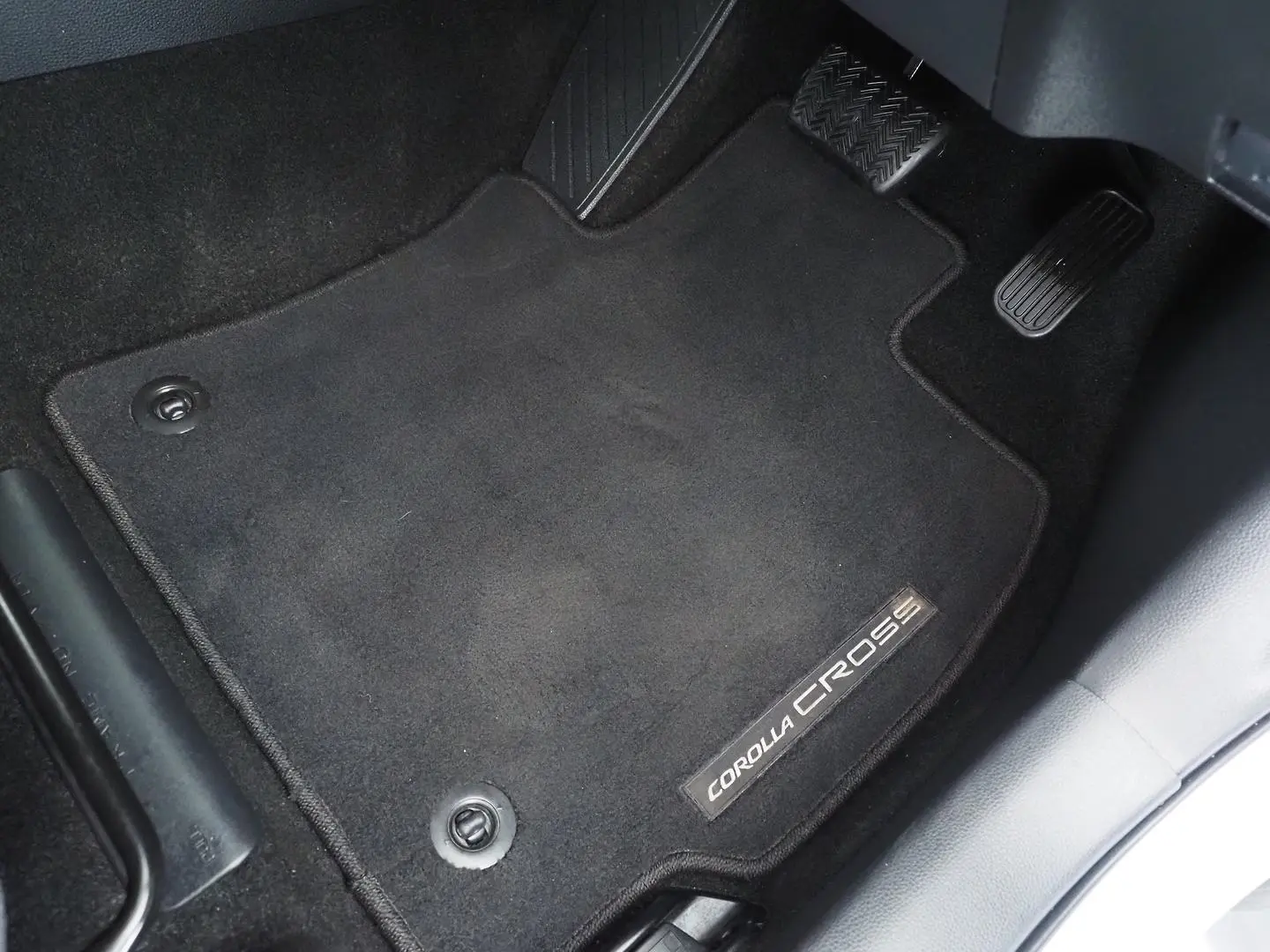 2023 Toyota Corolla Cross Gallery Image 19