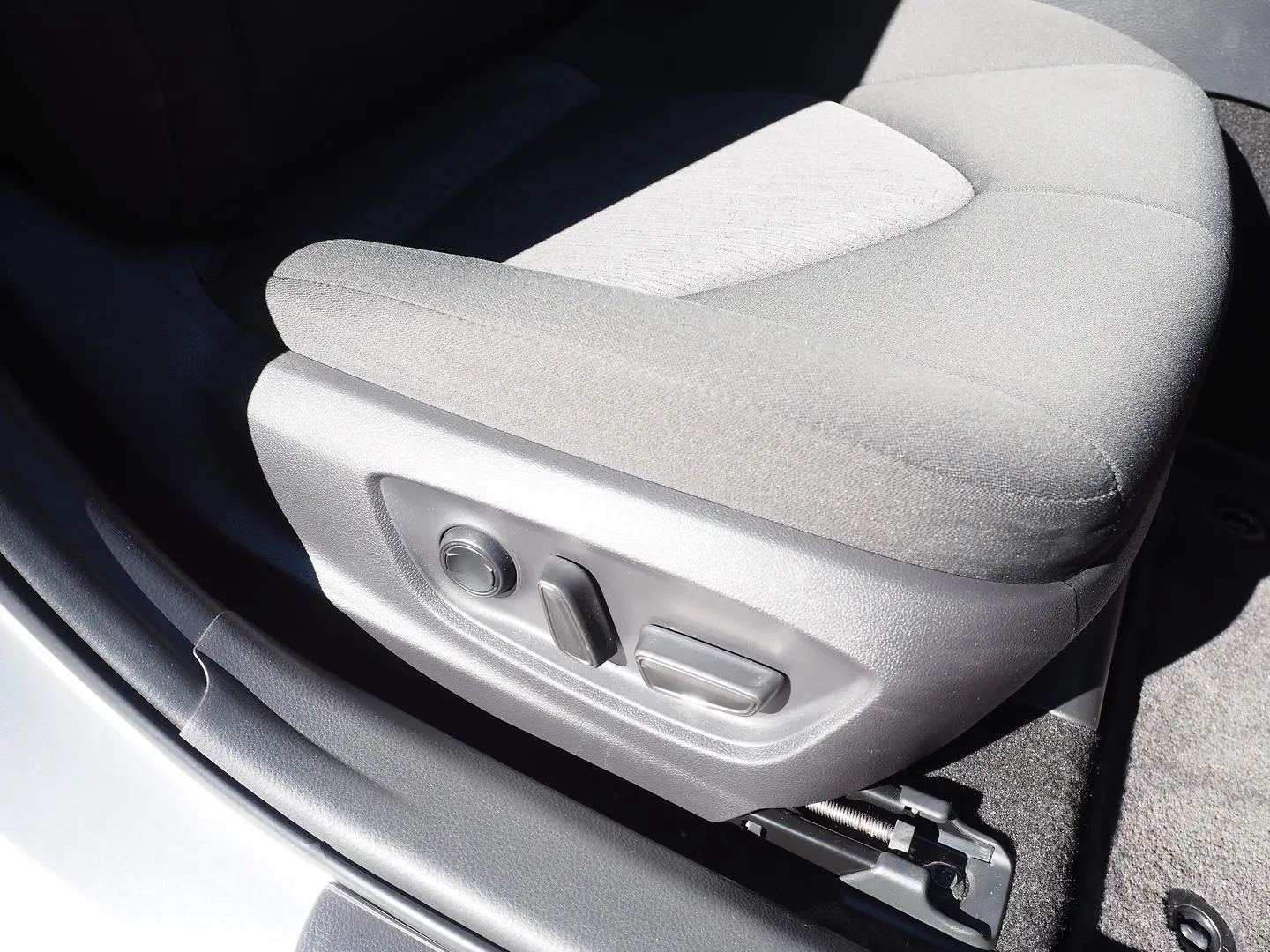 2018 Toyota Camry Gallery Image 23