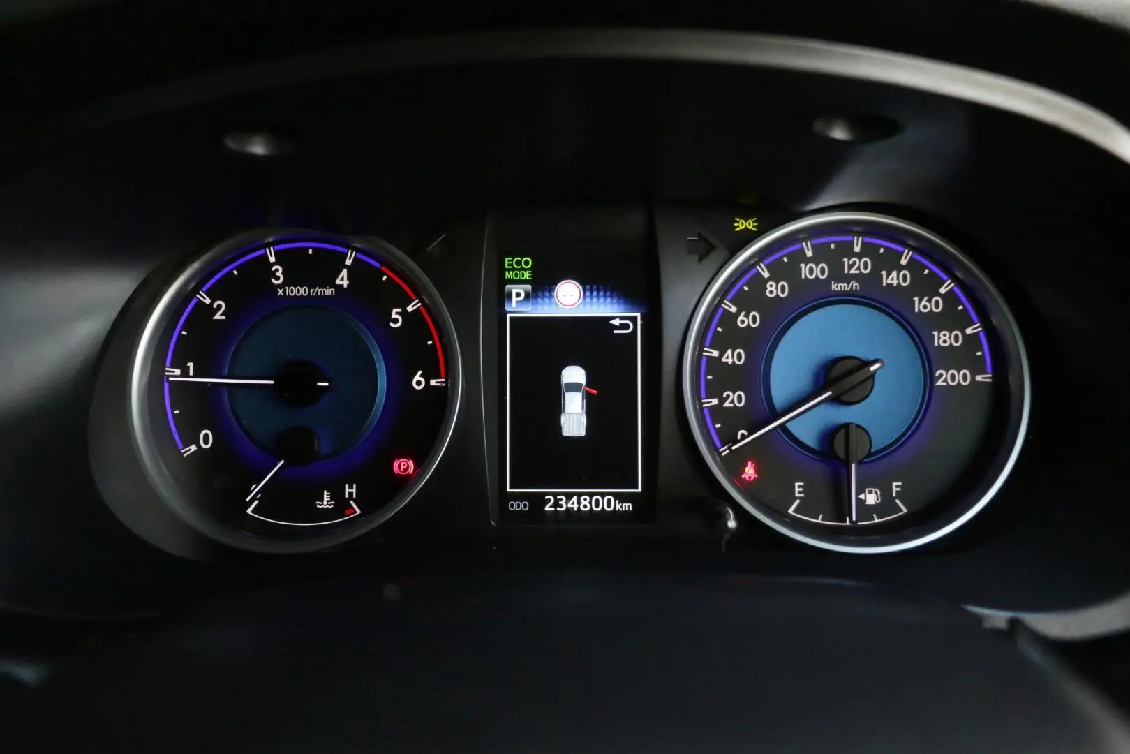 2019 Toyota Hilux Gallery Image 15
