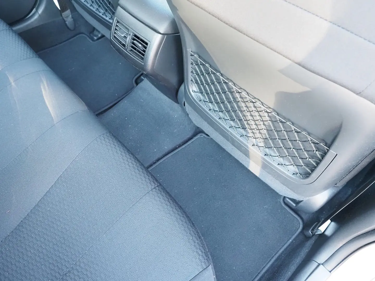 2009 Toyota Camry Gallery Image 10