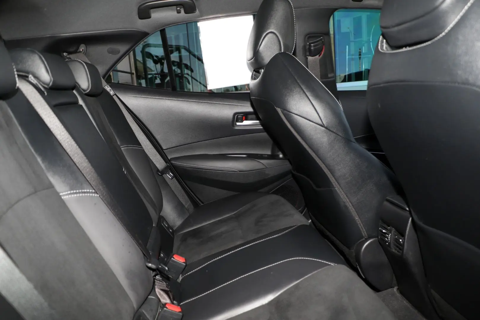 2022 Toyota Corolla Gallery Image 10