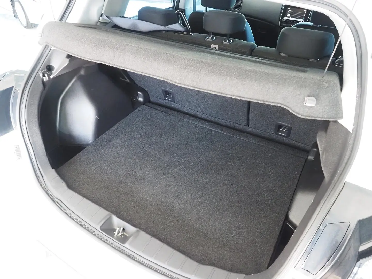 2022 Mitsubishi ASX Gallery Image 6
