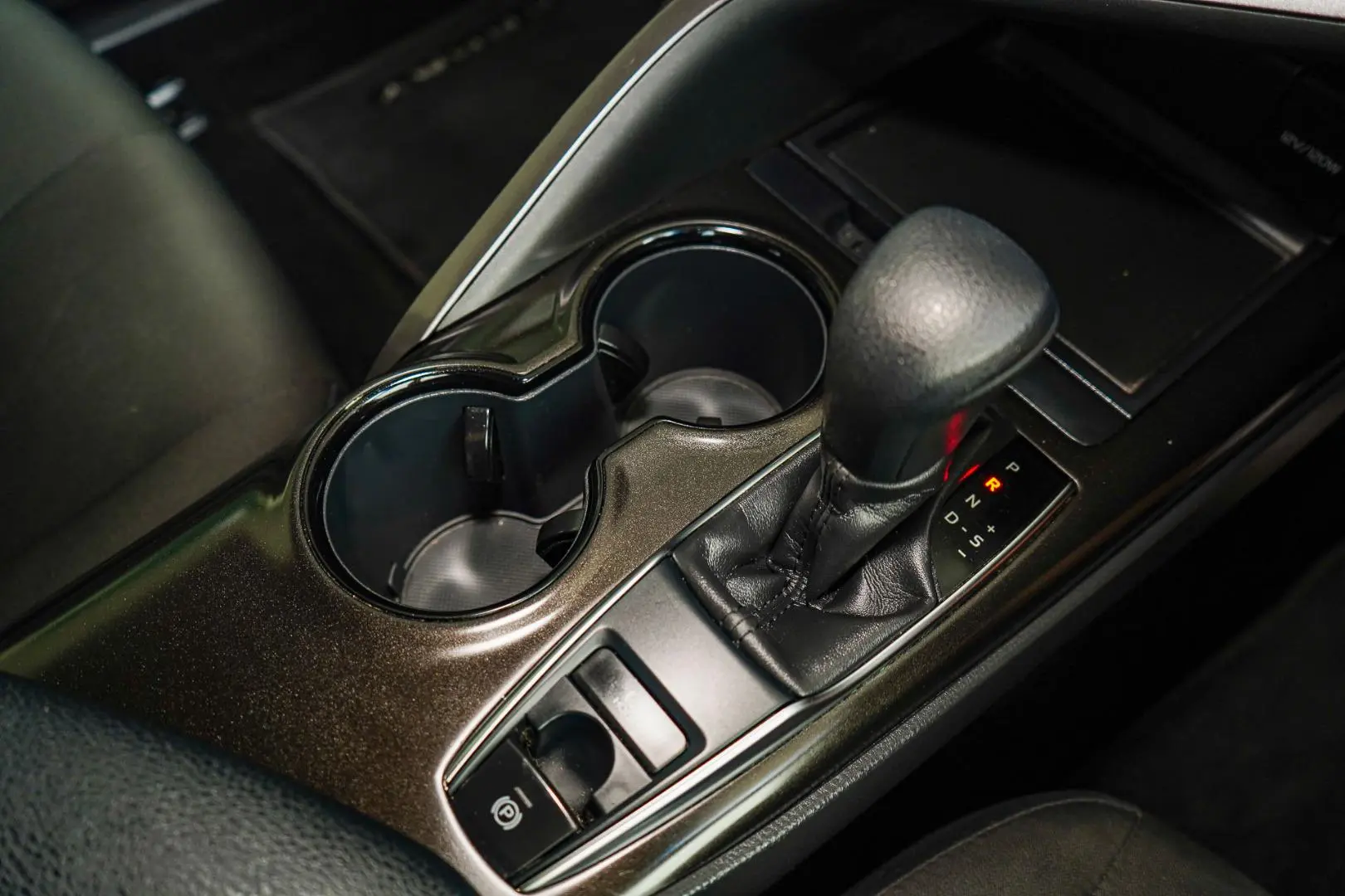 2021 Toyota Camry Gallery Image 15