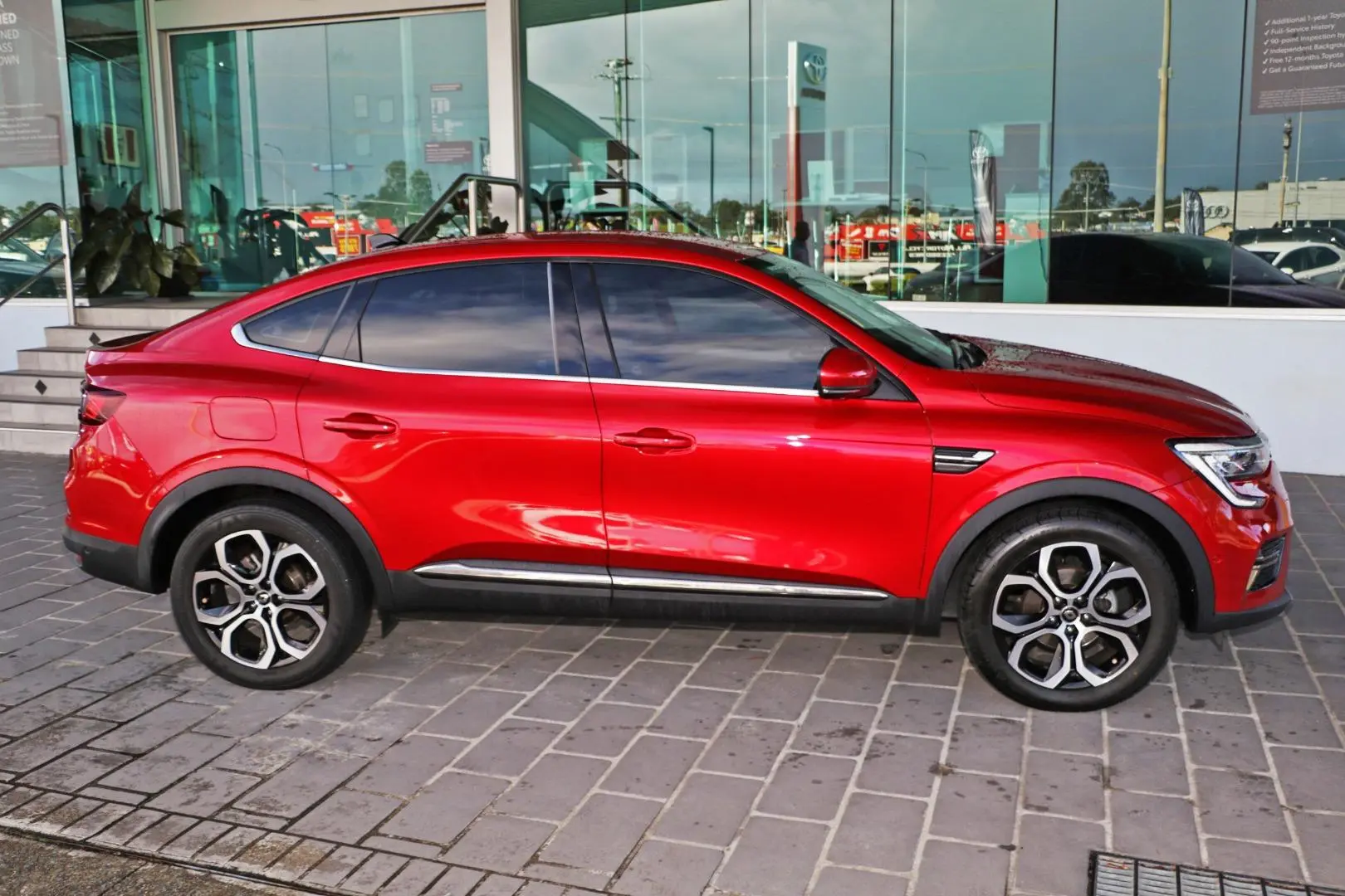 2021 Renault Arkana Gallery Image 4