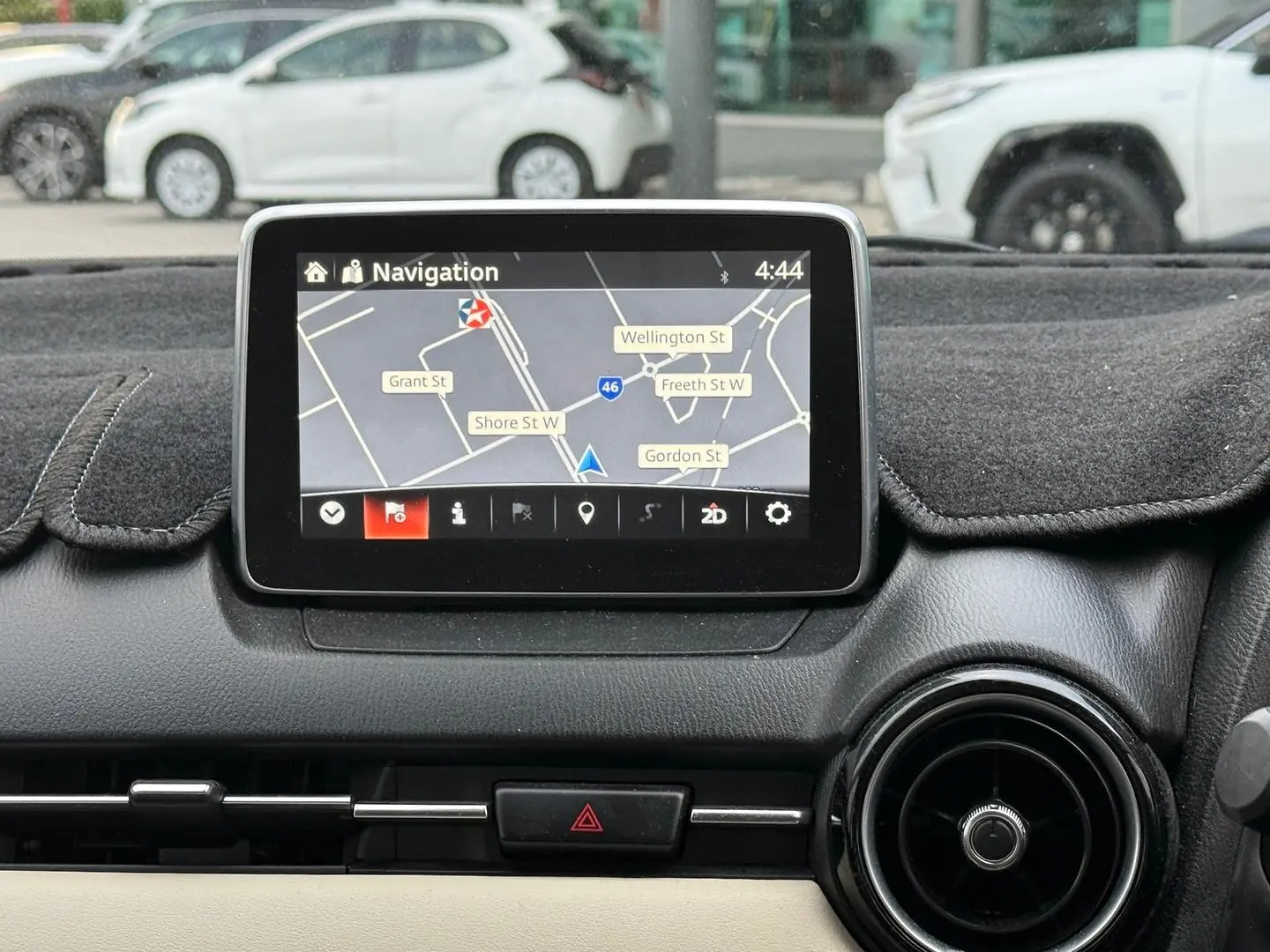 2015 Mazda 2 Gallery Image 13