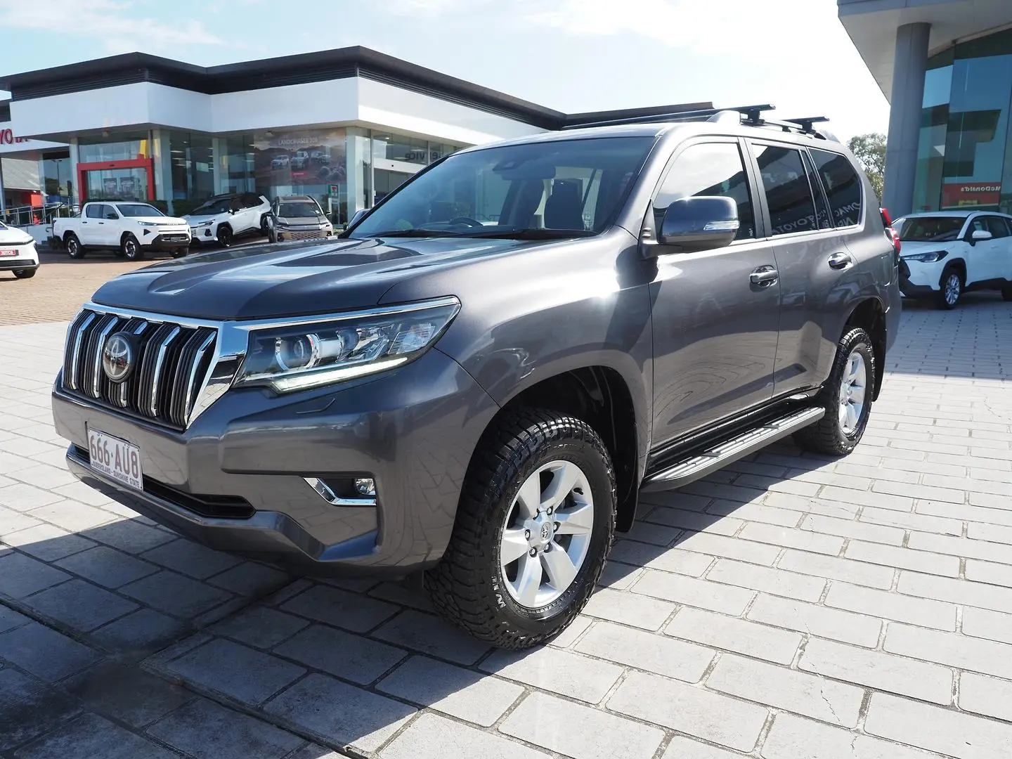 2020 Toyota Landcruiser Prado Gallery Image 9