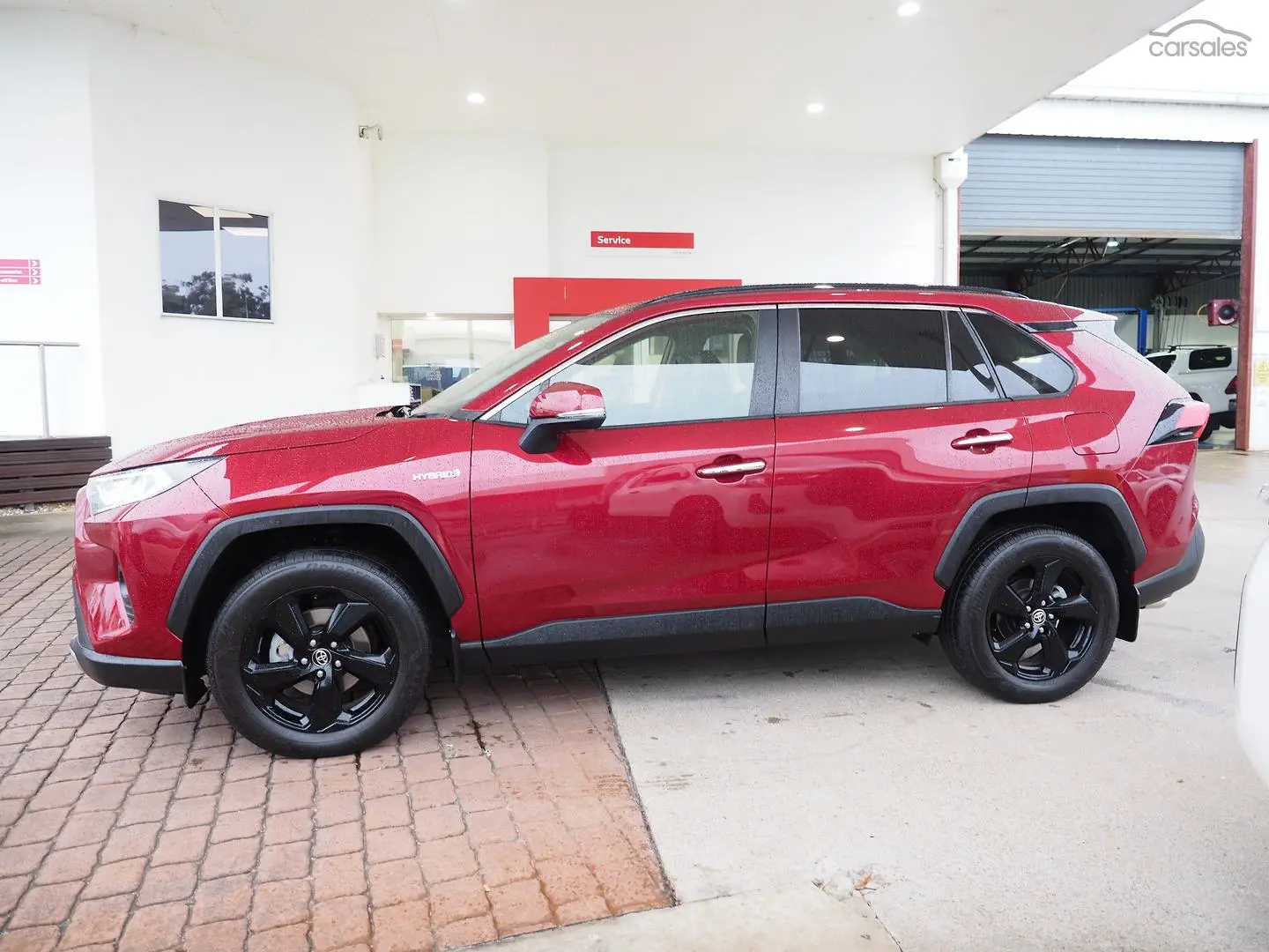 2020 Toyota RAV4 Image 9