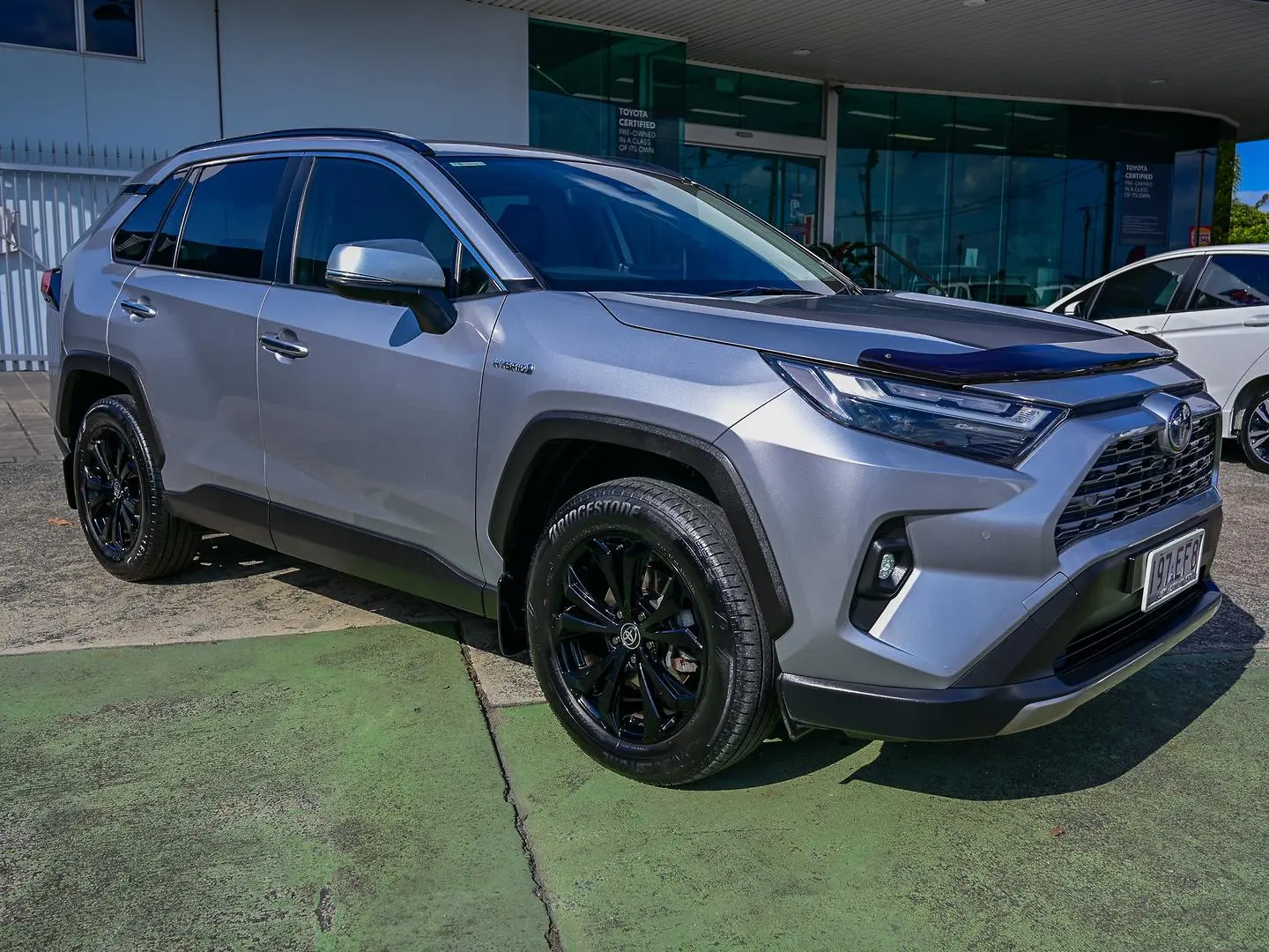 2022 Toyota RAV4 Gallery Image 1