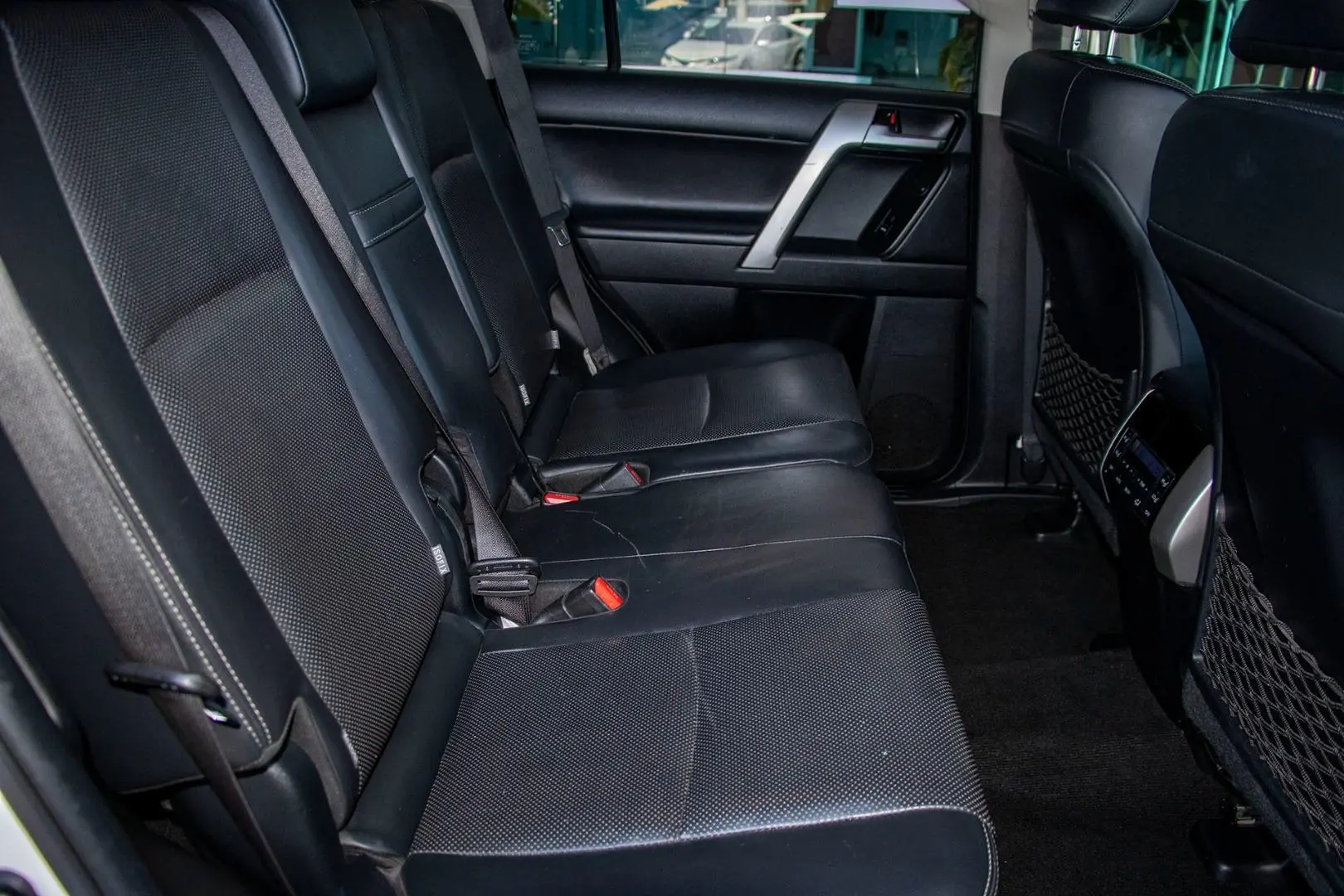 2019 Toyota Landcruiser Prado Gallery Image 10