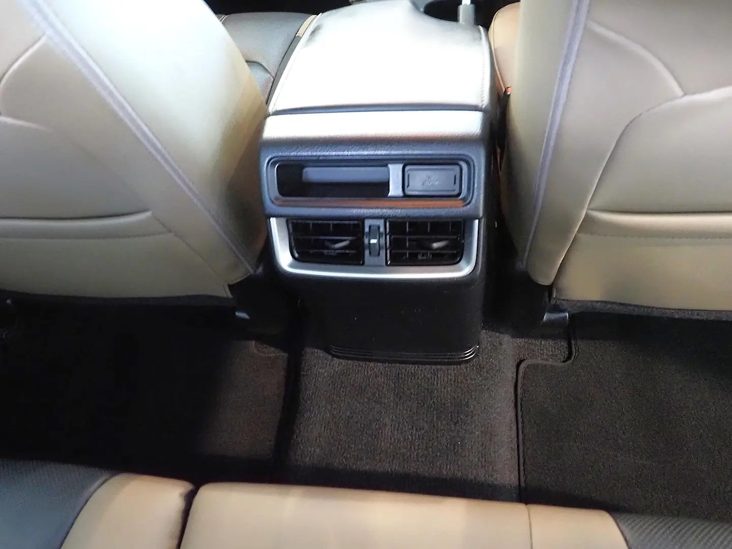 2022 Mazda BT-50 Gallery Image 16