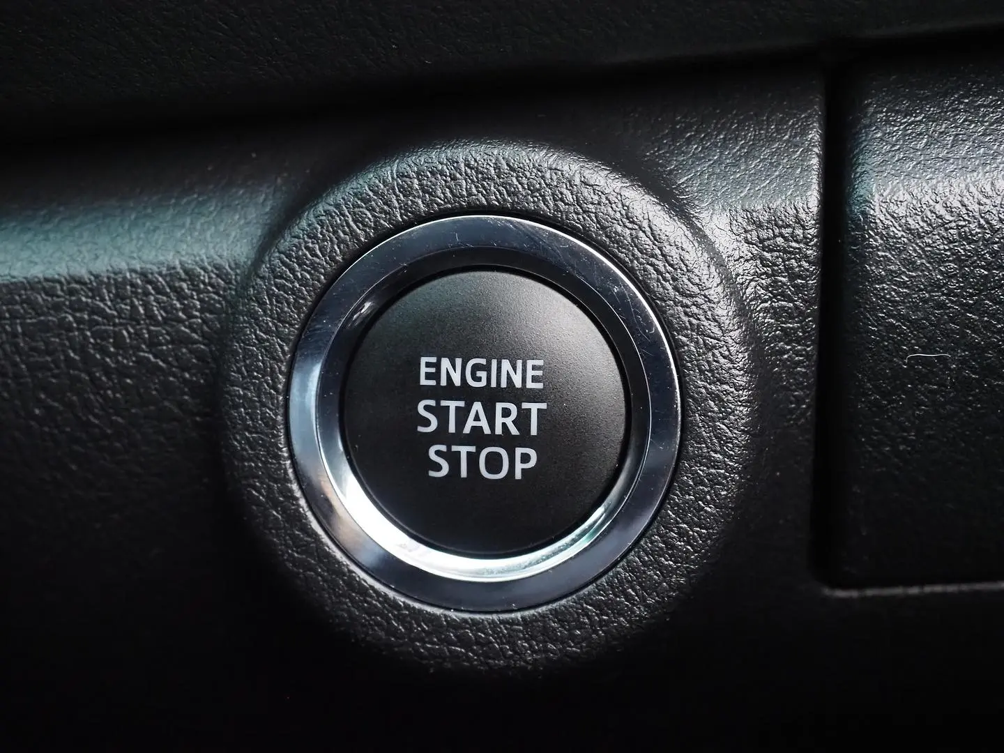 2022 Toyota Fortuner Gallery Image 34