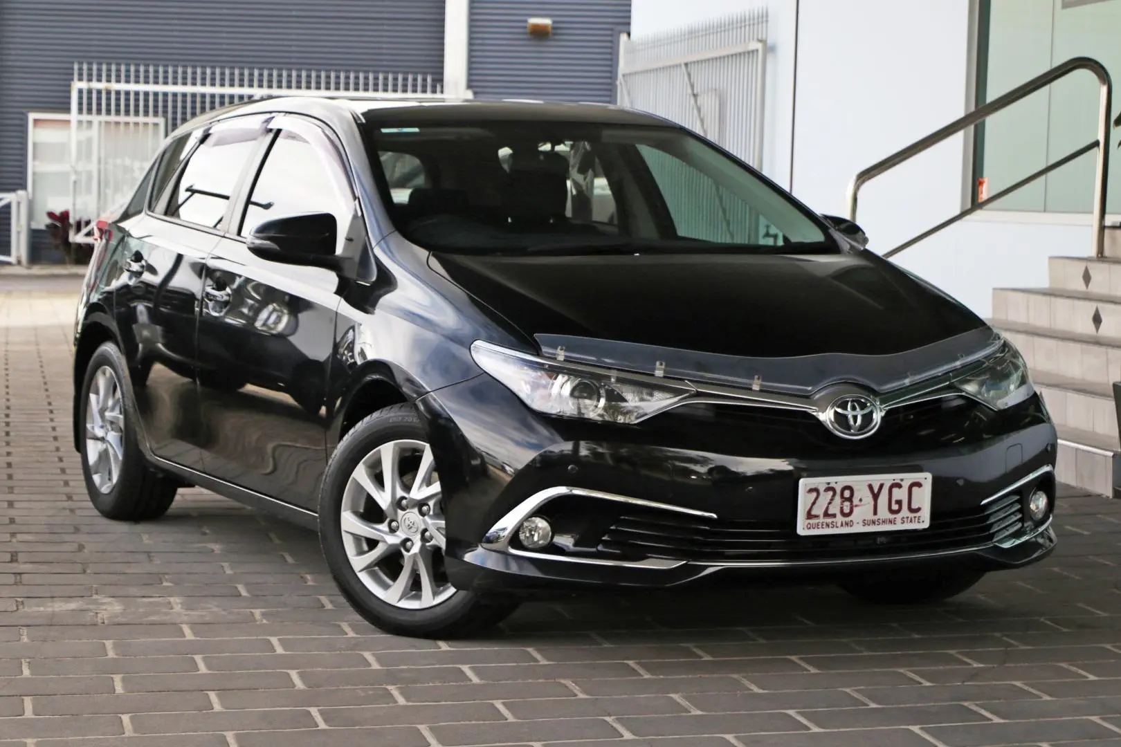 2018 Toyota Corolla Gallery Image 1