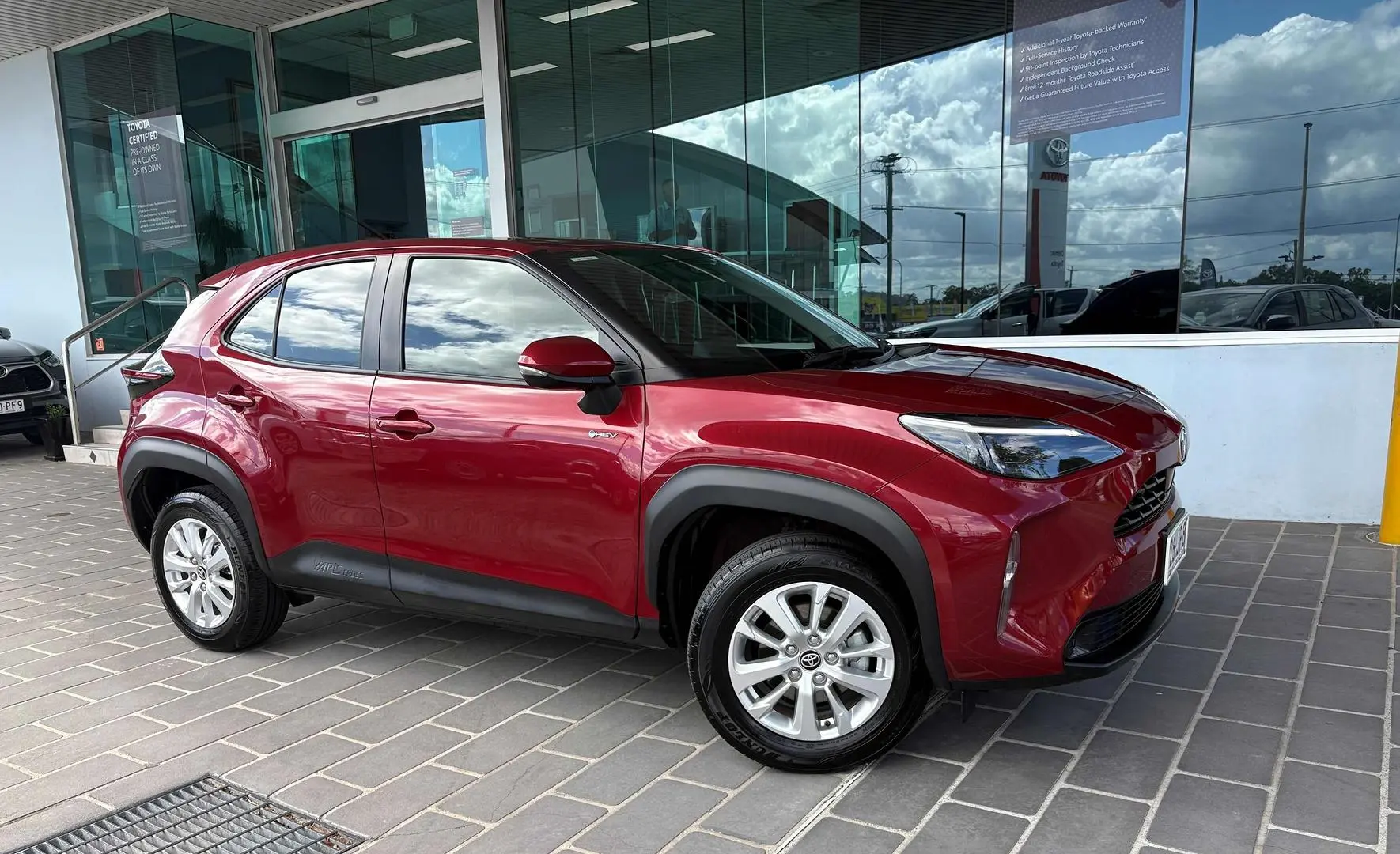 2024 Toyota Yaris Cross Gallery Image 1