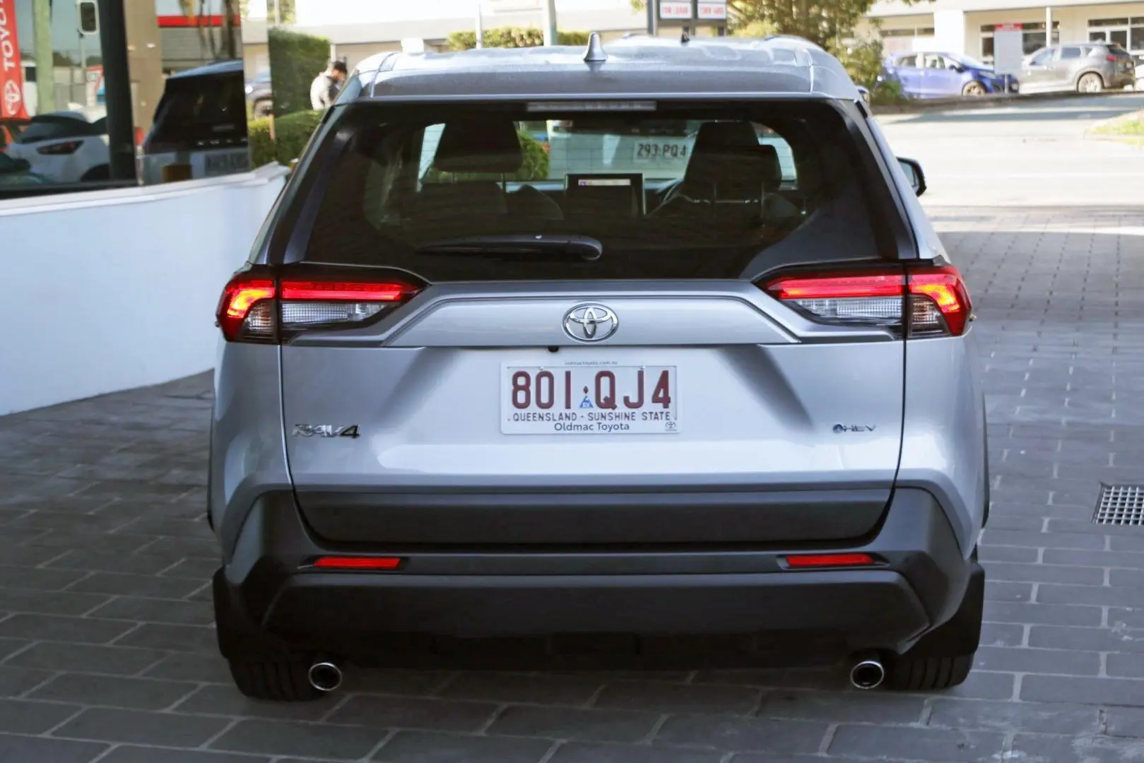 2025 Toyota RAV4 Gallery Image 5