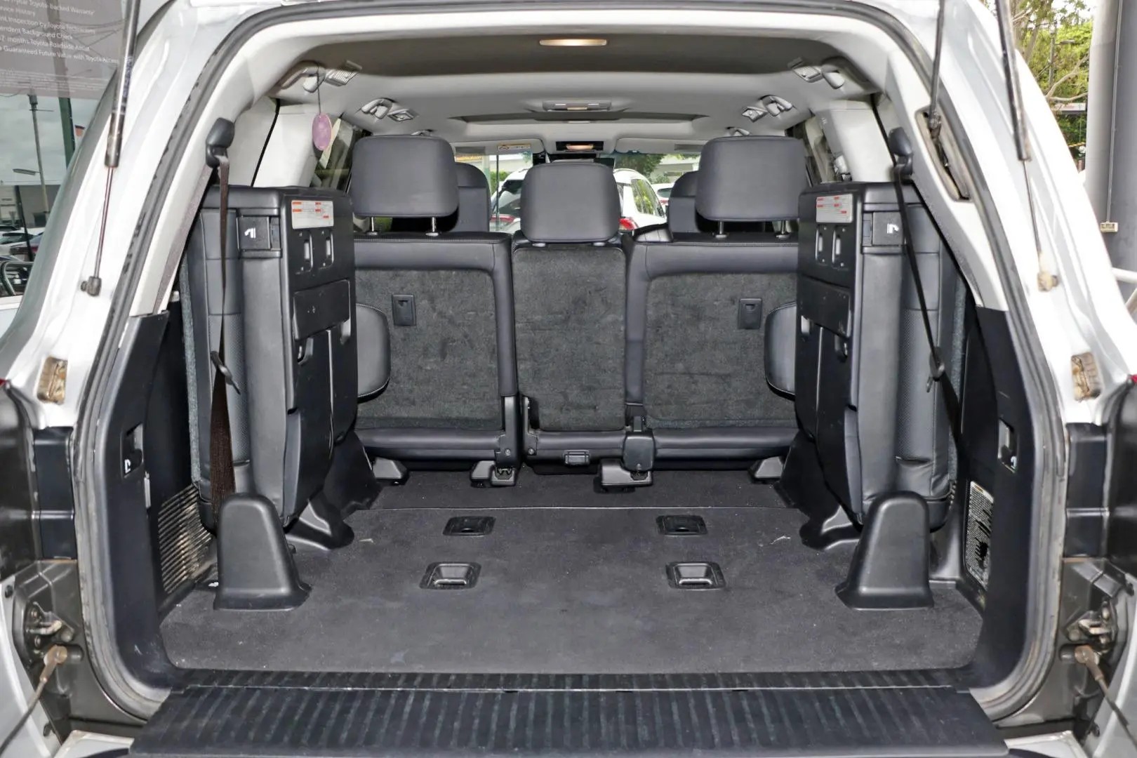 2018 Toyota Landcruiser Gallery Image 27