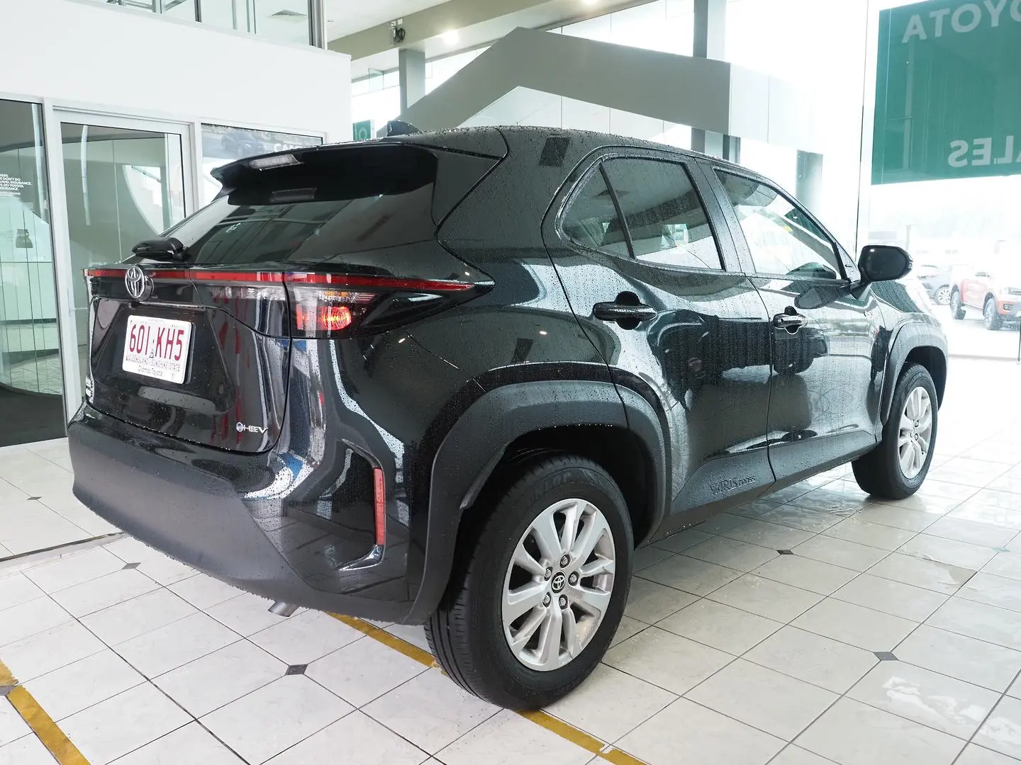 2024 Toyota Yaris Cross Gallery Image 6