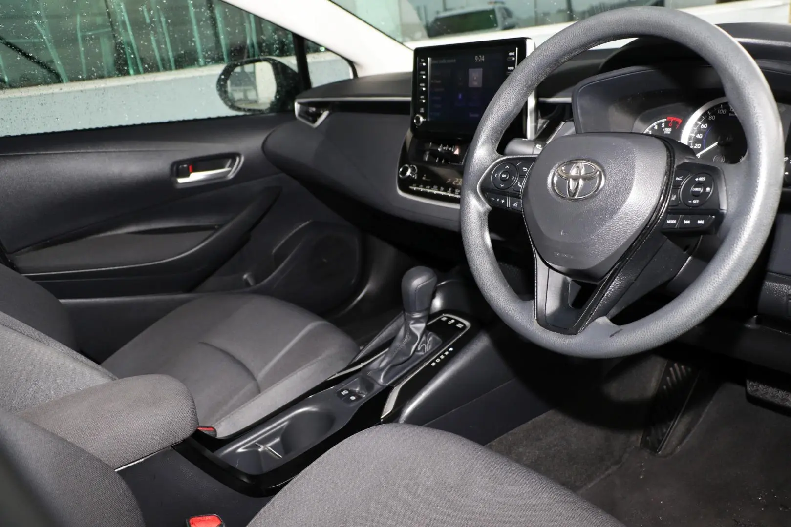 2022 Toyota Corolla Gallery Image 6