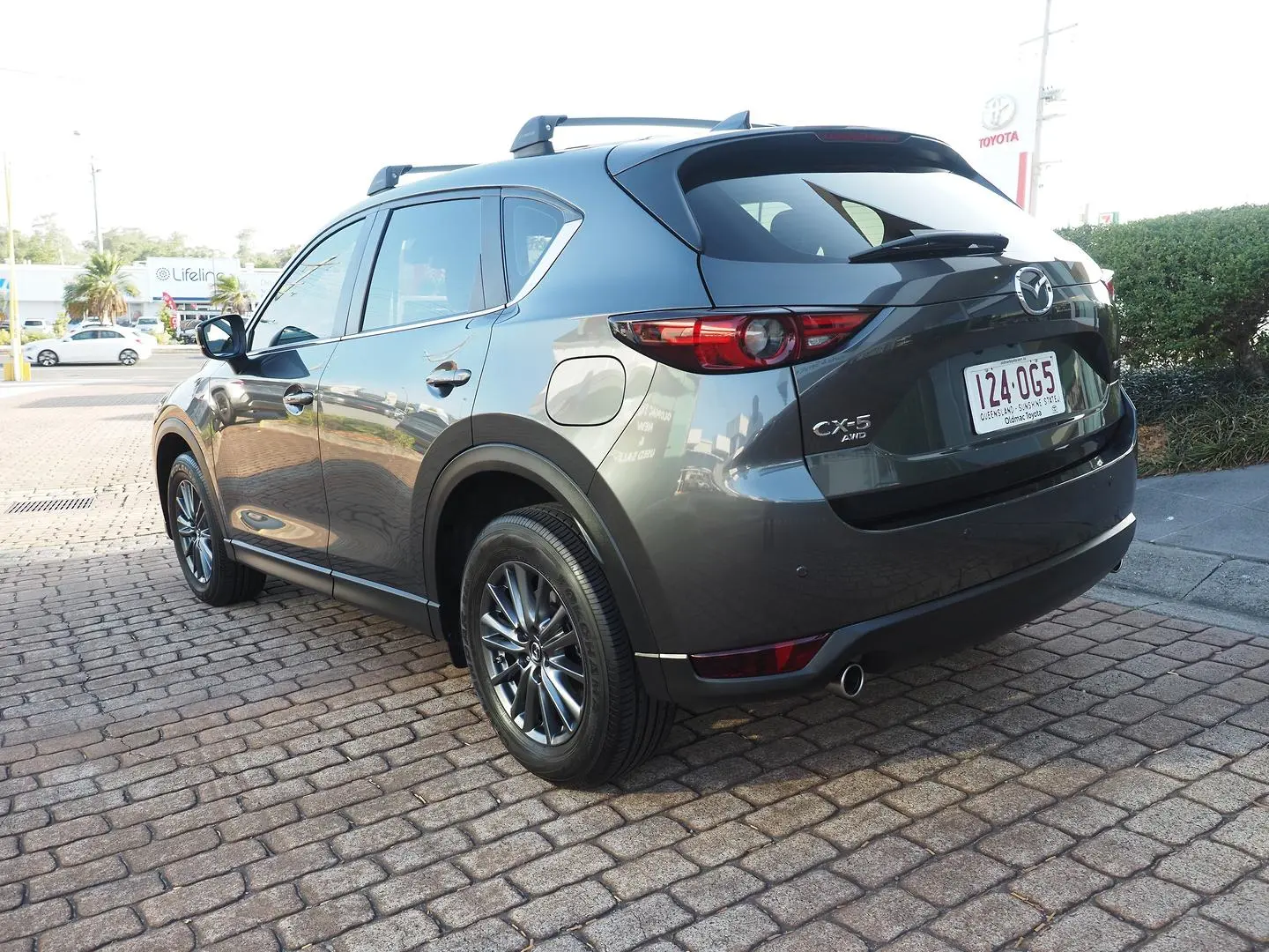 2021 Mazda CX-5 Gallery Image 2