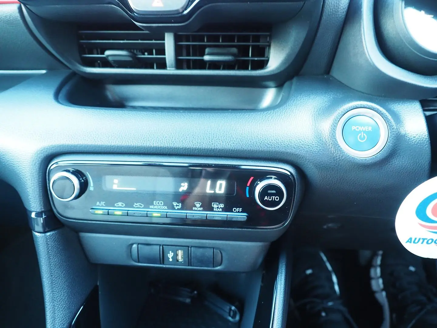 2021 Toyota Yaris Gallery Image 29