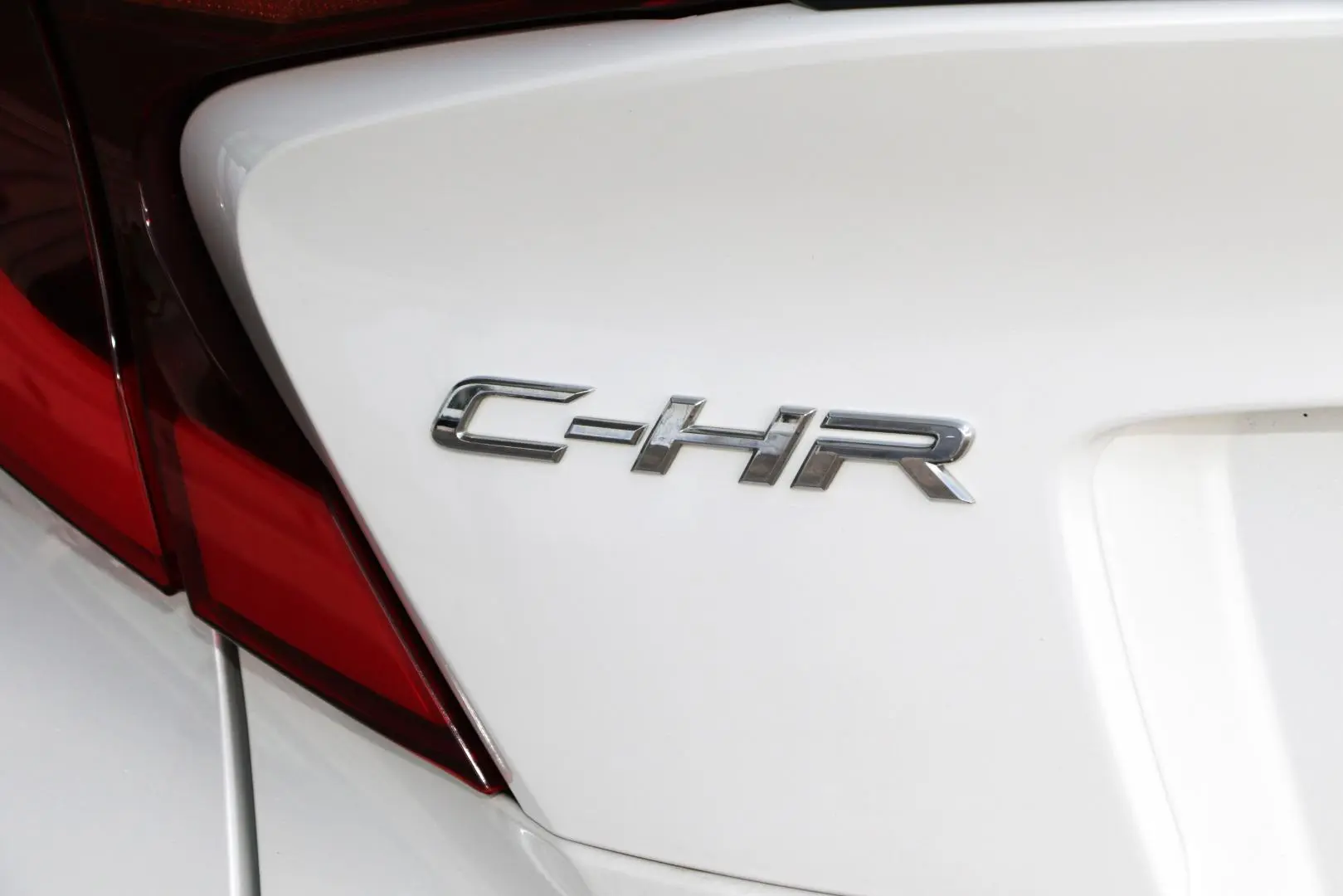 2023 Toyota C-HR Gallery Image 22