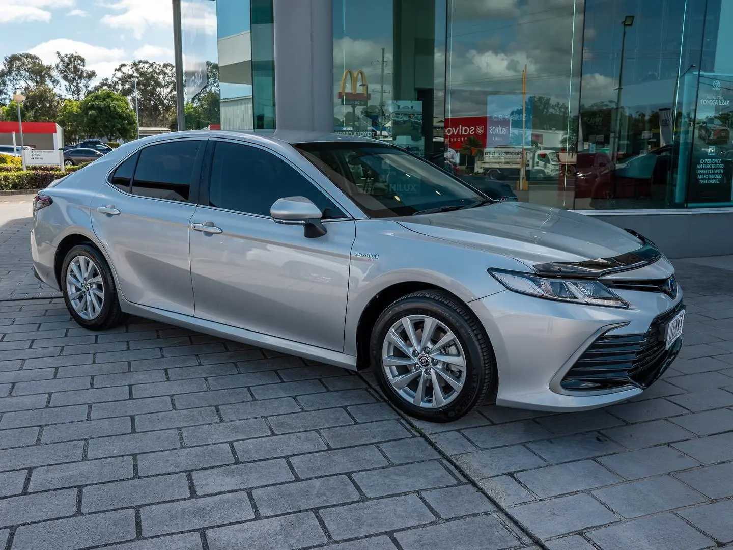 2024 Toyota Camry Gallery Image 3