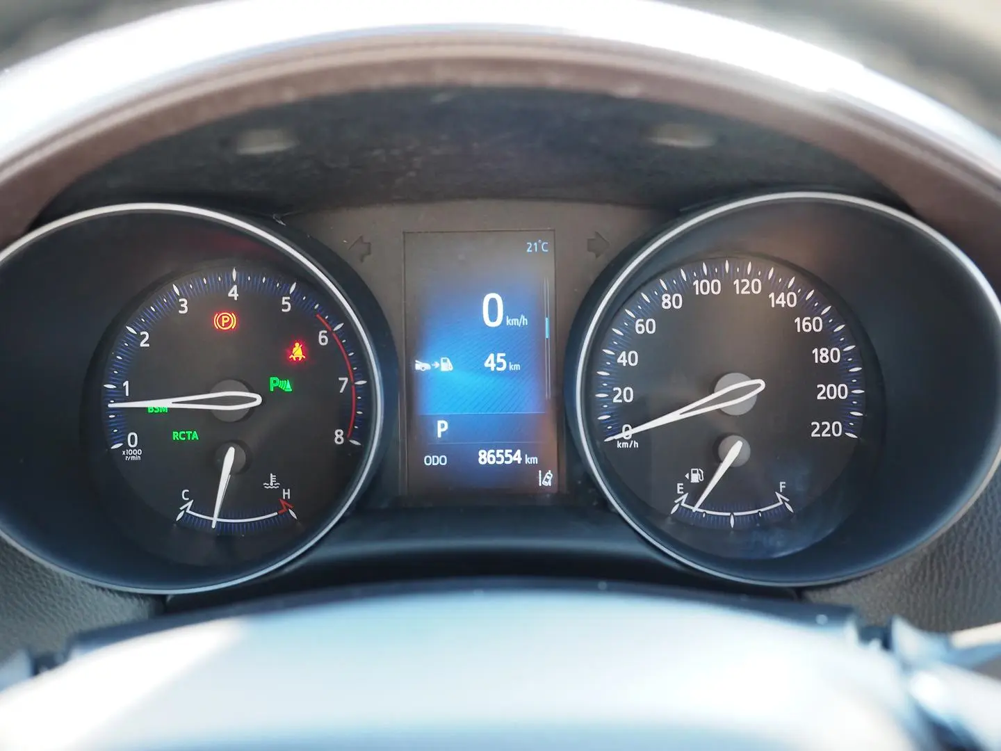 2018 Toyota C-HR Gallery Image 36